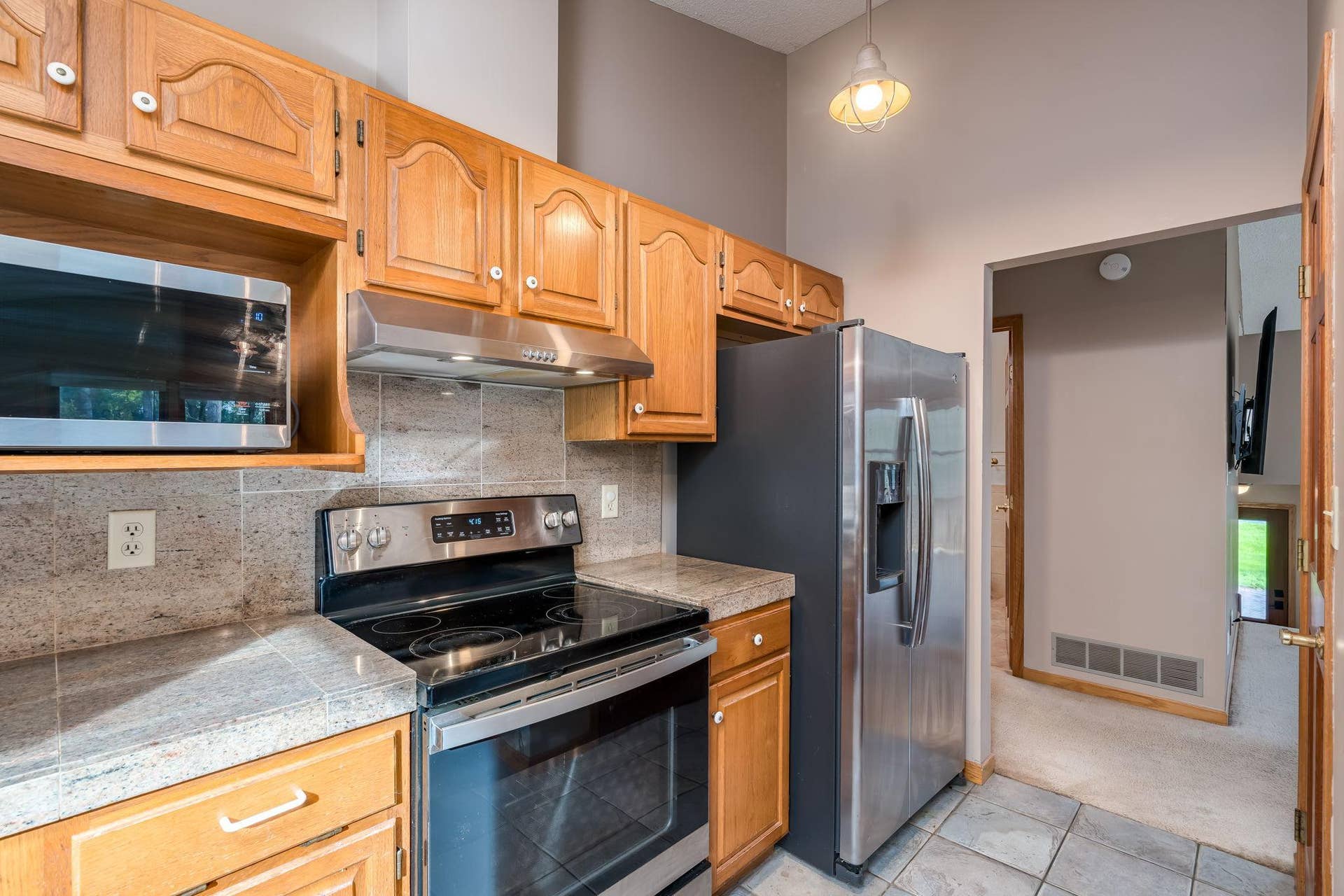 50 Canterbury Court, Mankato, MN 56001 50 Canterbury Court, Mankato, MN 56001