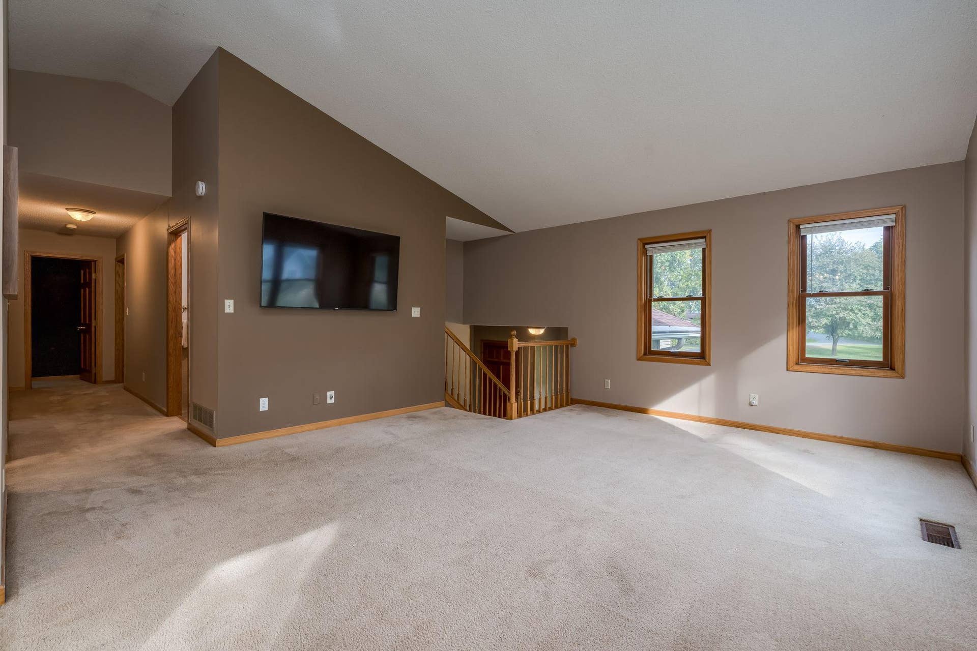 50 Canterbury Court, Mankato, MN 56001 50 Canterbury Court, Mankato, MN 56001