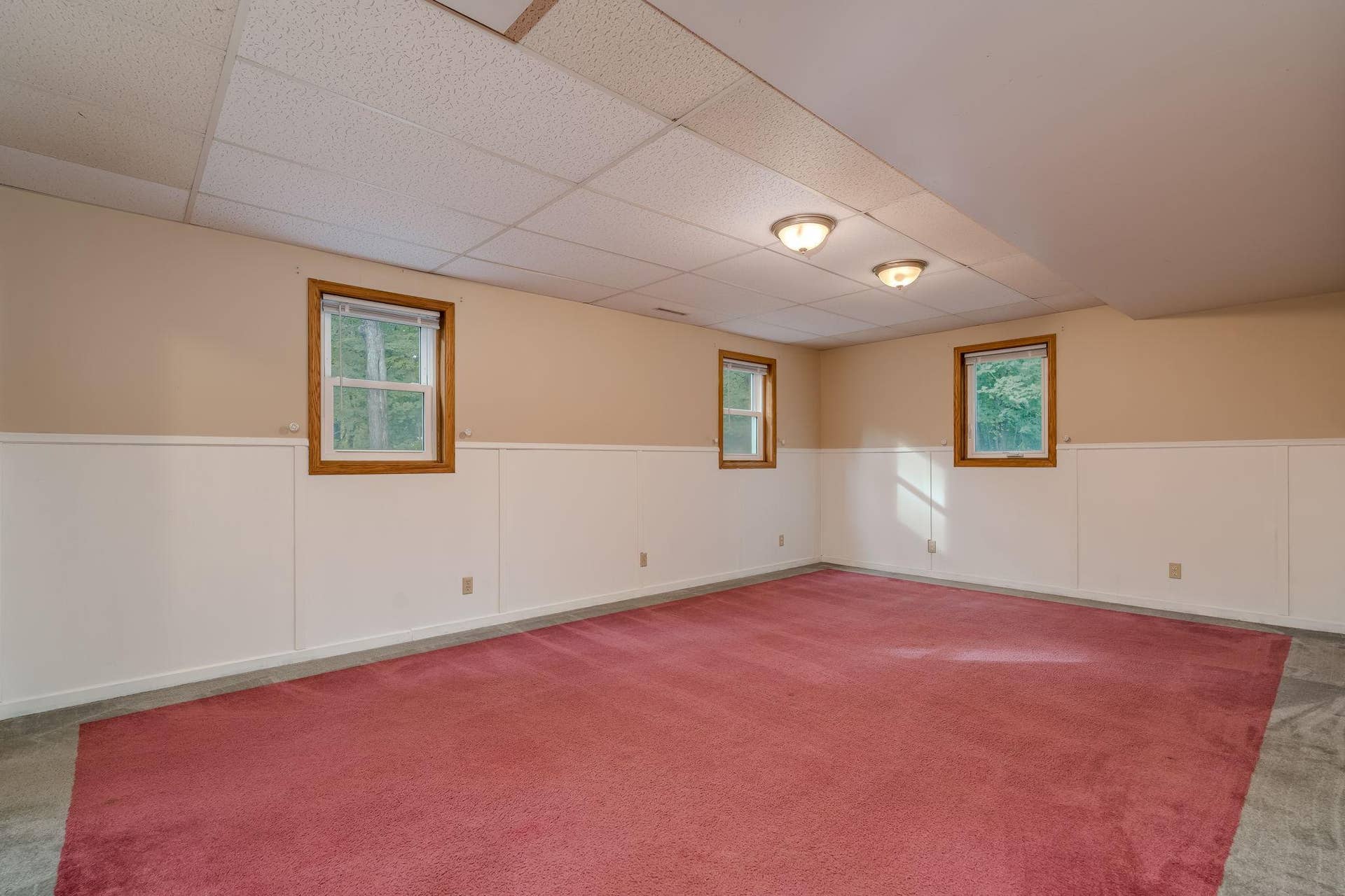 50 Canterbury Court, Mankato, MN 56001 50 Canterbury Court, Mankato, MN 56001