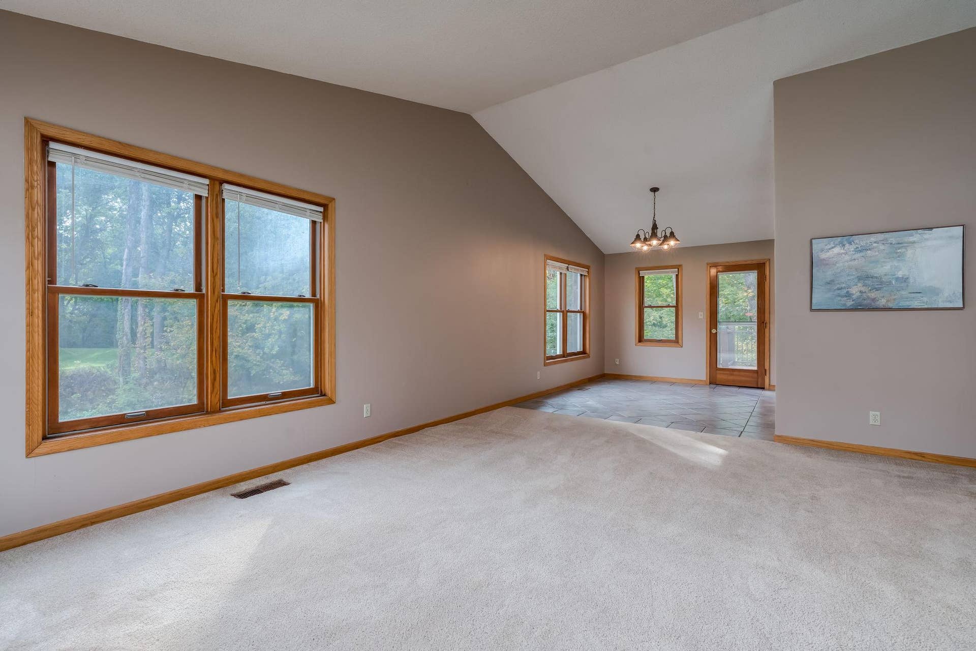 50 Canterbury Court, Mankato, MN 56001 50 Canterbury Court, Mankato, MN 56001