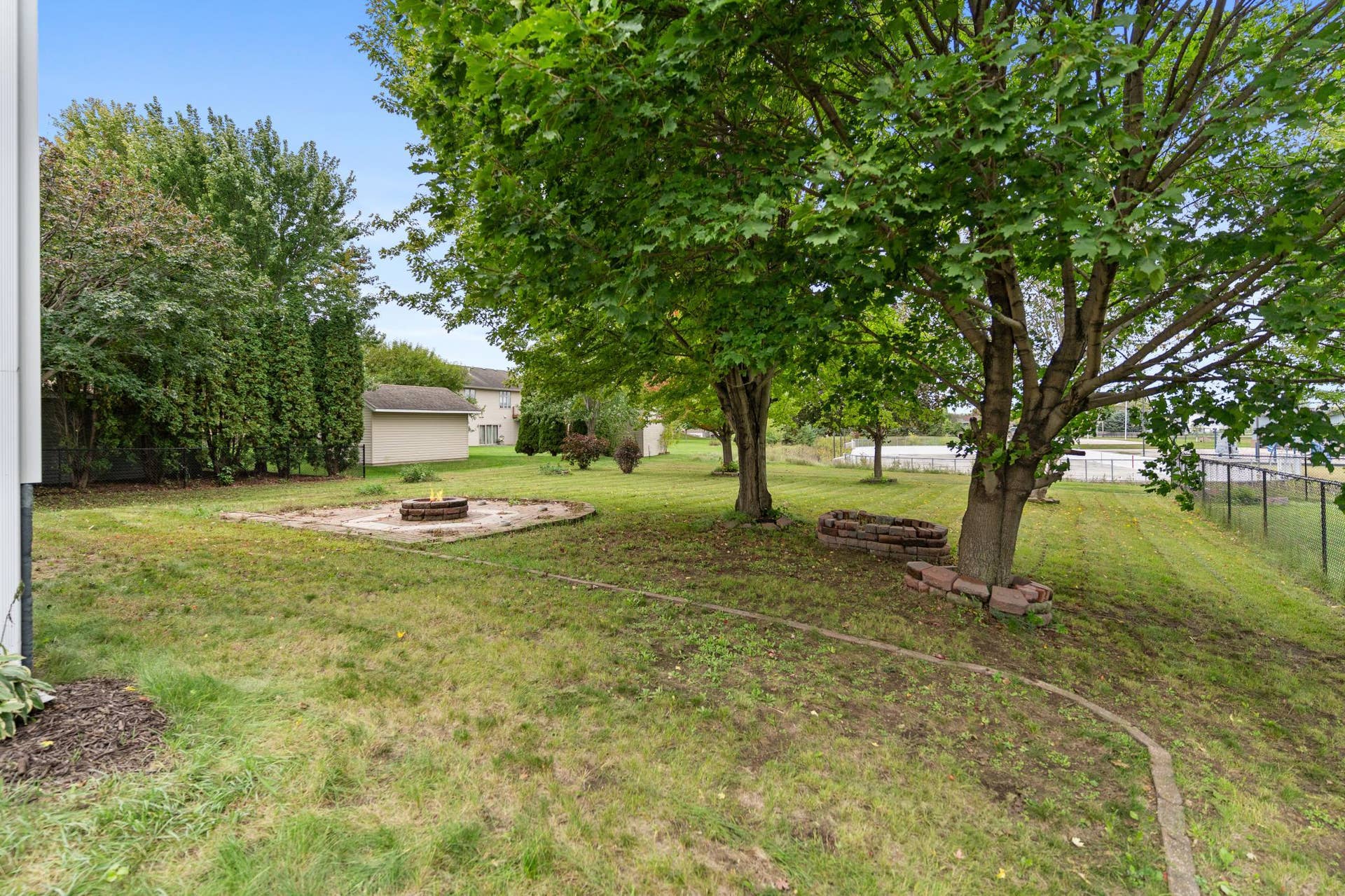 820 S Maple Street, Belle Plaine, MN 56011 DSC06692.jpg