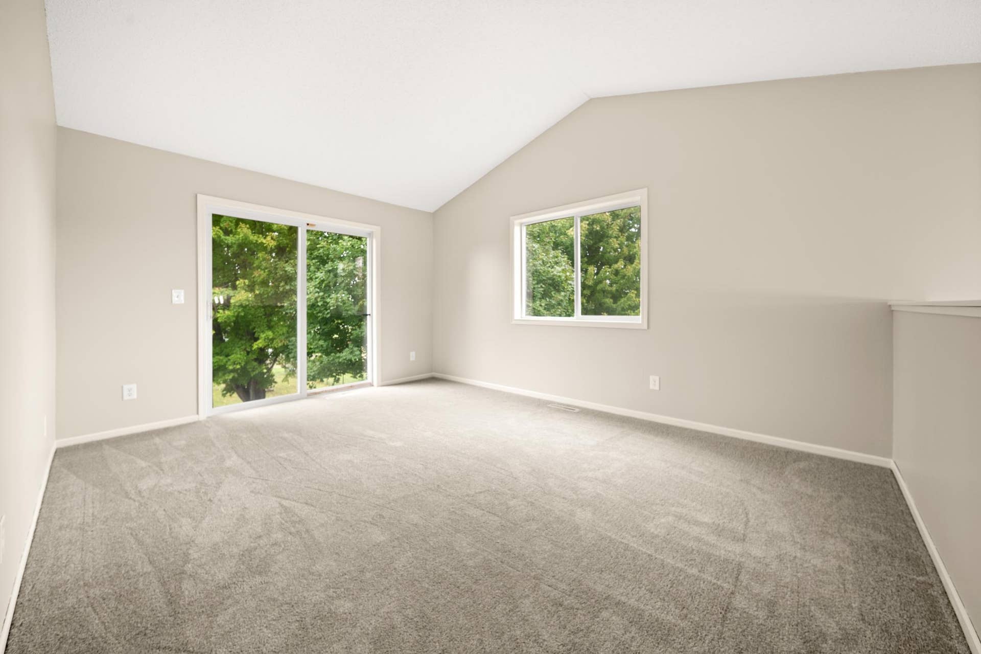 820 S Maple Street, Belle Plaine, MN 56011 DSC06633.jpg