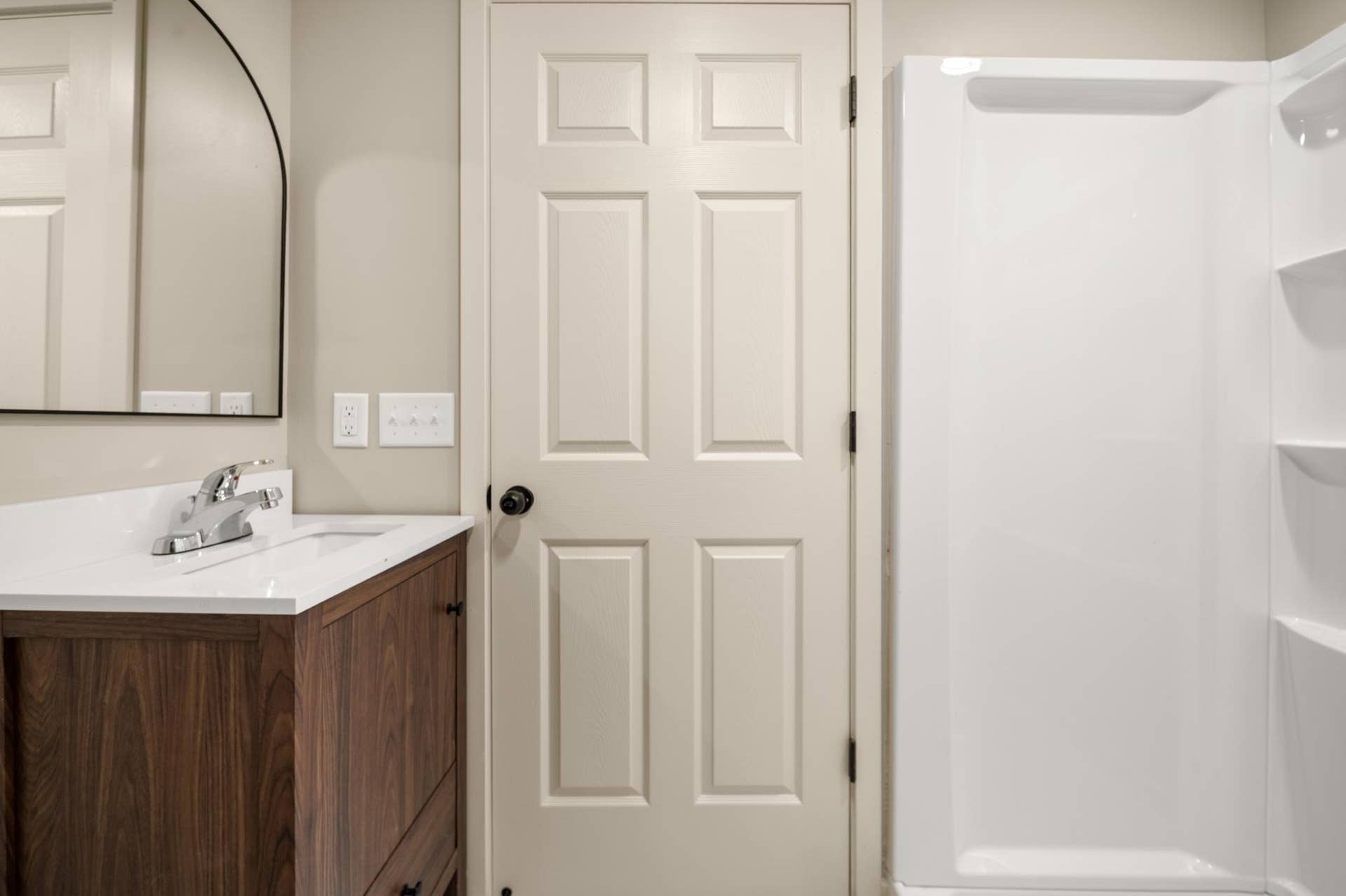 820 S Maple Street, Belle Plaine, MN 56011 DSC06568.jpg