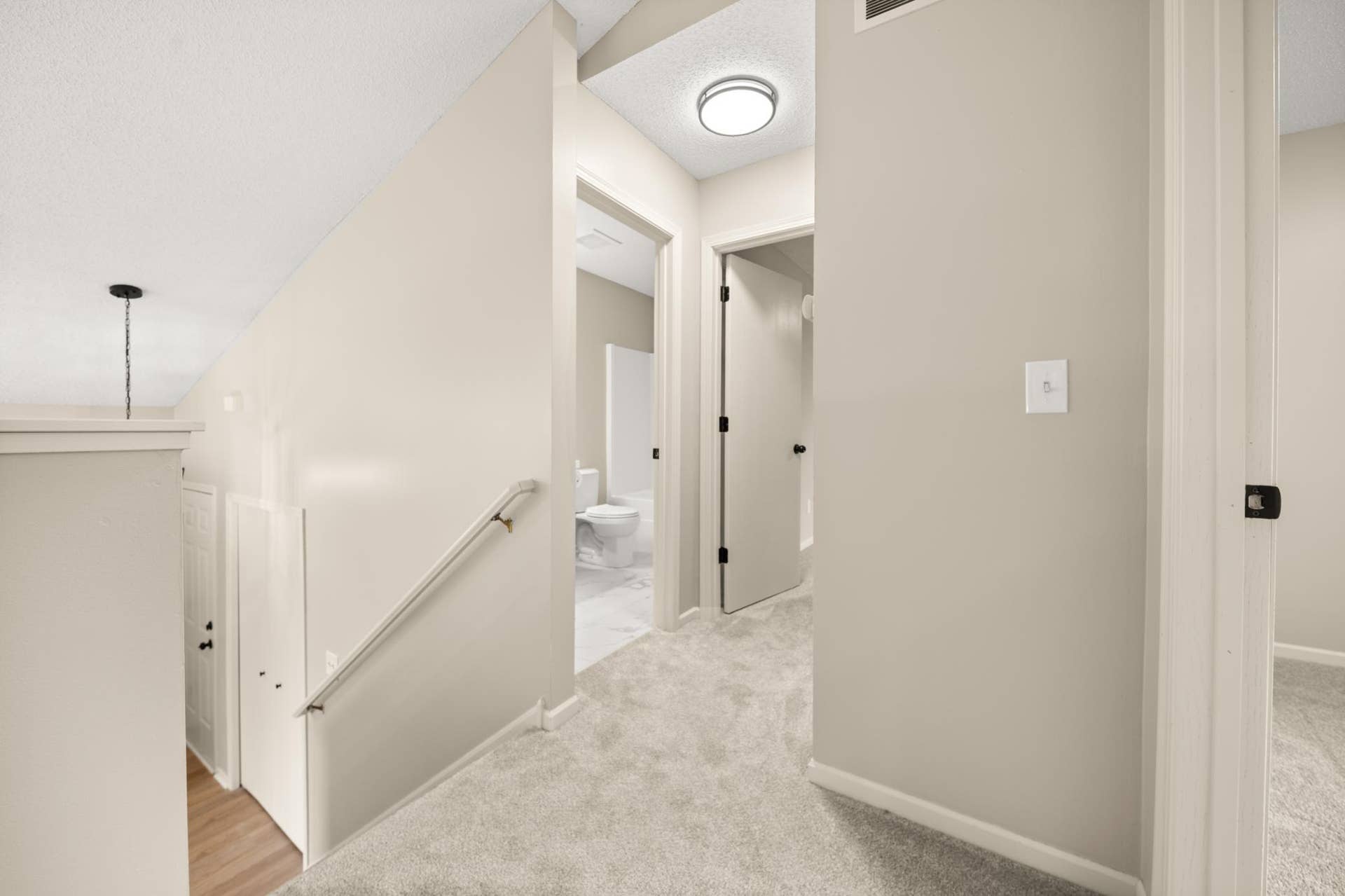 820 S Maple Street, Belle Plaine, MN 56011 DSC06583.jpg