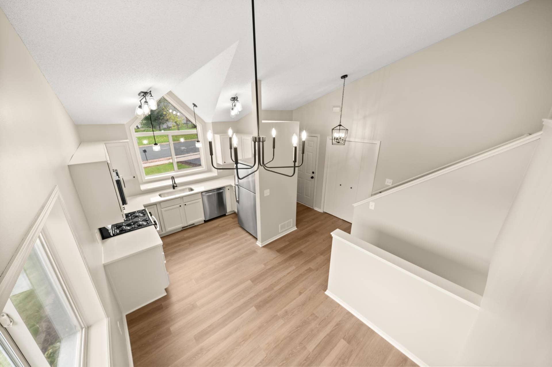 820 S Maple Street, Belle Plaine, MN 56011 DSC06648.jpg