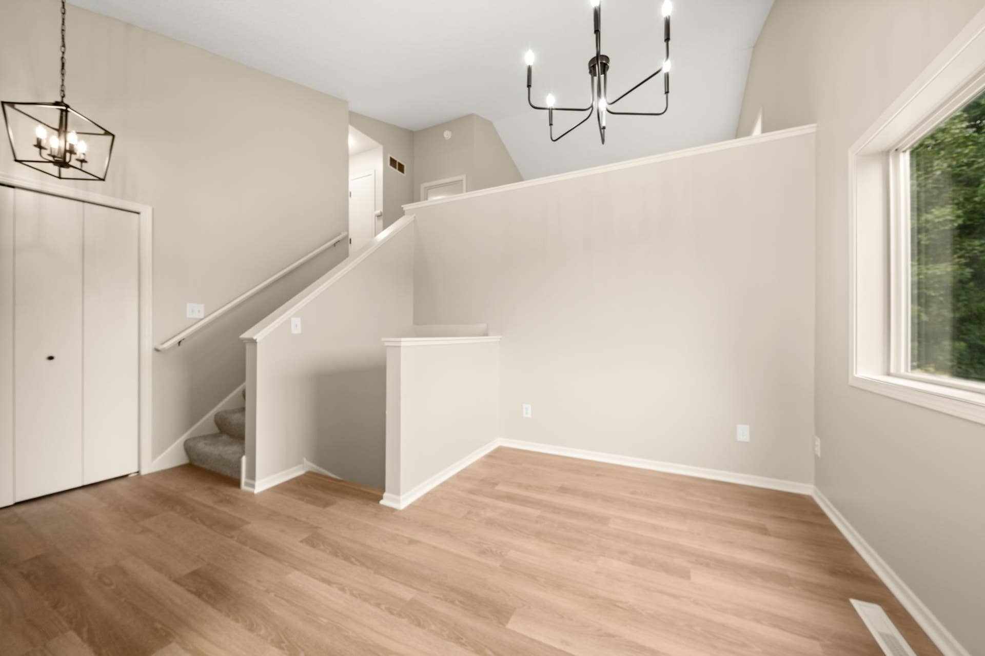 820 S Maple Street, Belle Plaine, MN 56011 DSC06513.jpg