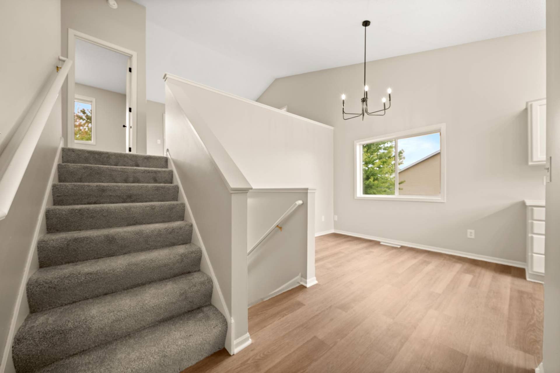 820 S Maple Street, Belle Plaine, MN 56011 DSC06493.jpg