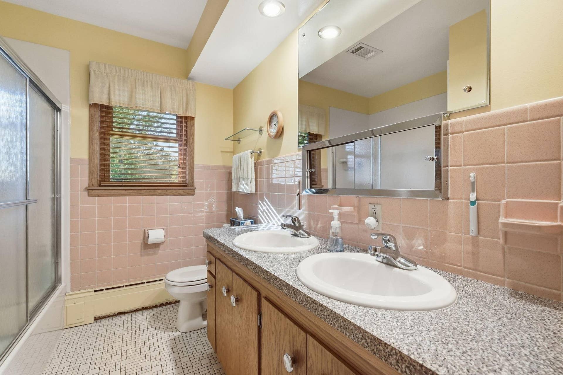 314 Maple Avenue S, Maple Lake, MN 55358 38- Upstairs Bathroom.jpg