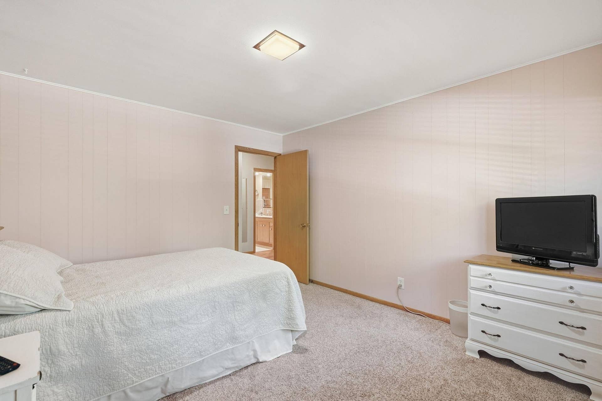 314 Maple Avenue S, Maple Lake, MN 55358 28- Upstairs Bedroom.jpg