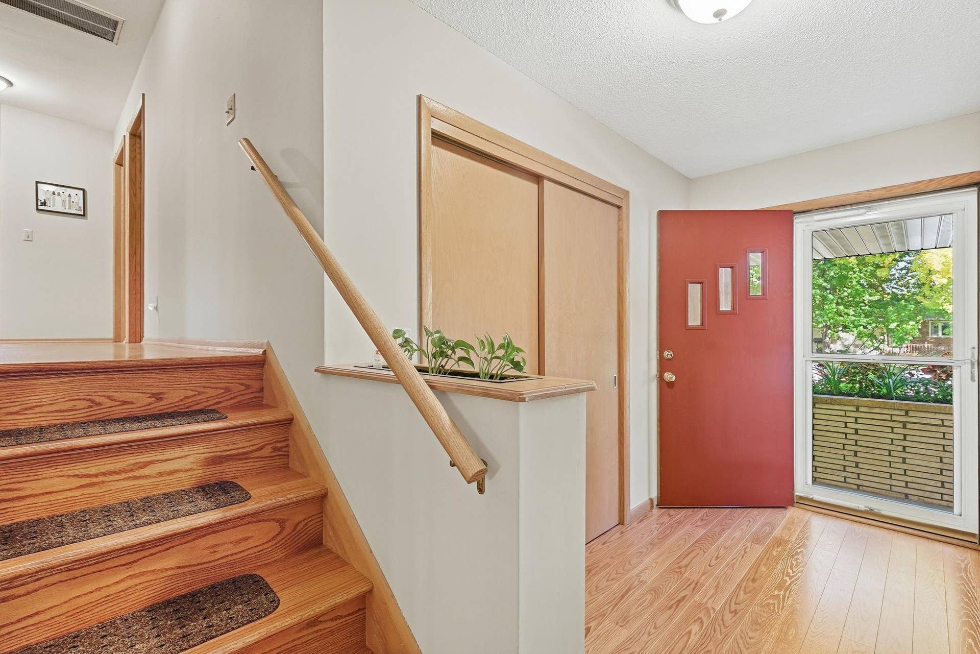 314 Maple Avenue S, Maple Lake, MN 55358 1- Main Level Entry.jpg