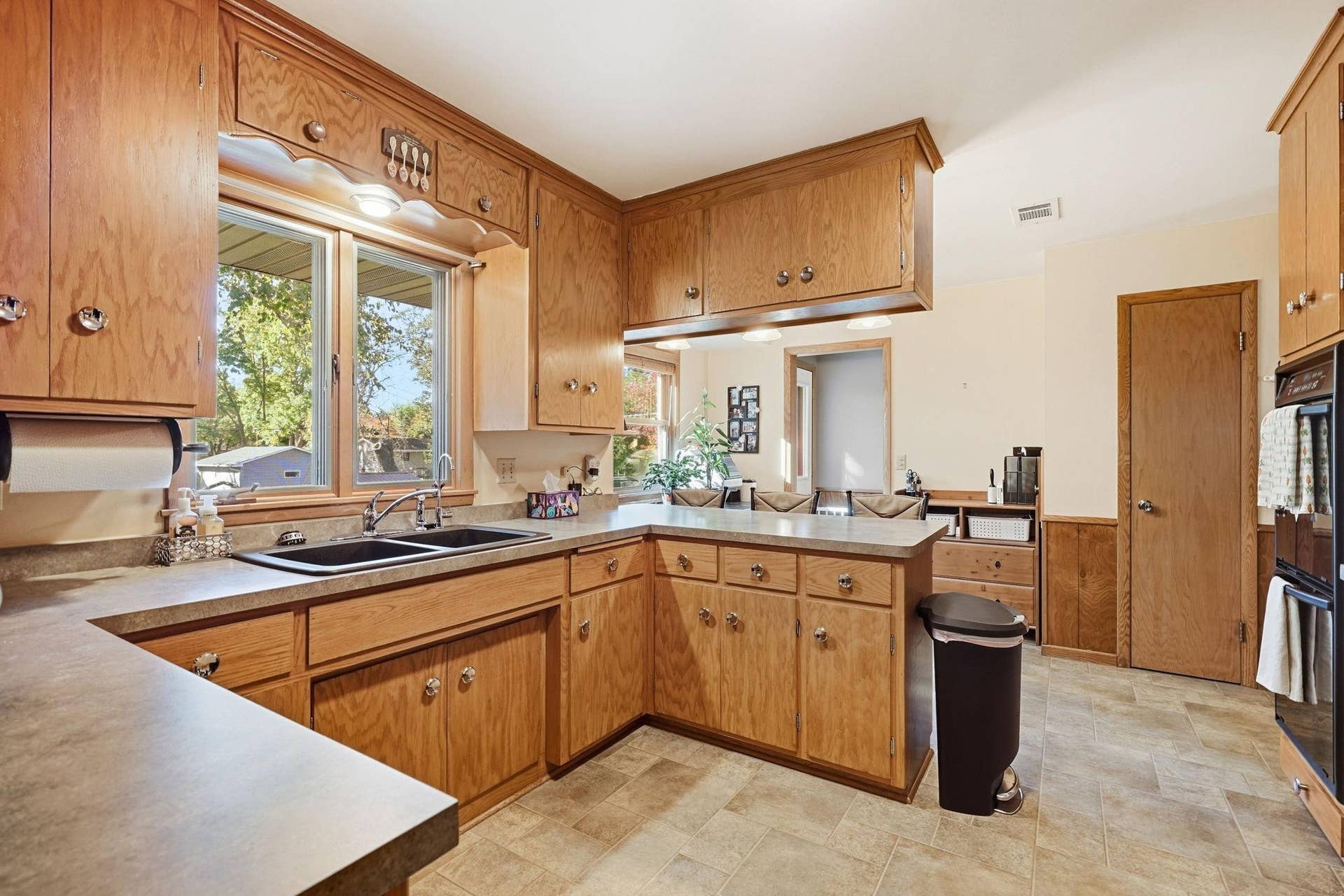 314 Maple Avenue S, Maple Lake, MN 55358 5- Kitchen.jpg