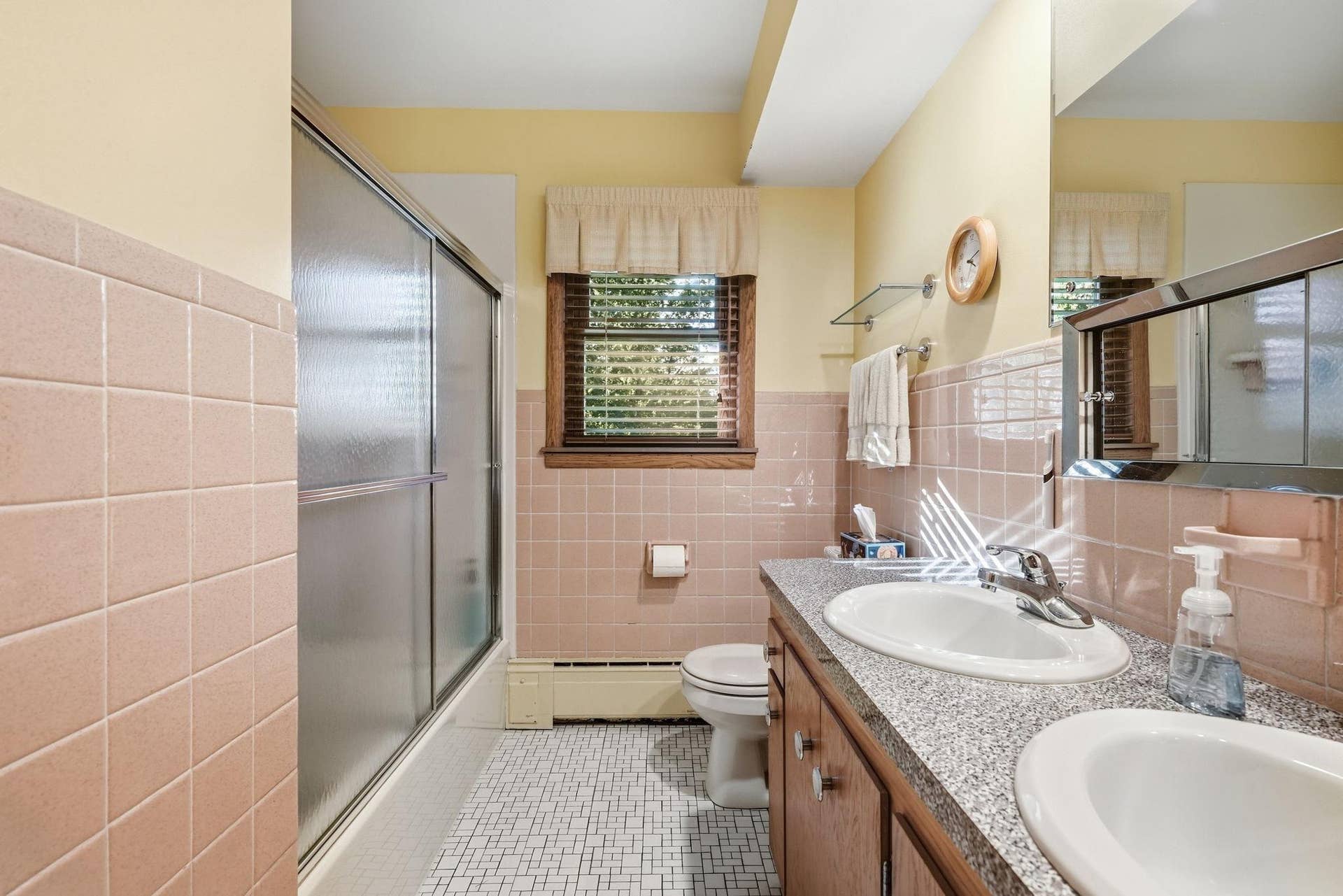 314 Maple Avenue S, Maple Lake, MN 55358 39- Upstairs Bathroom.jpg