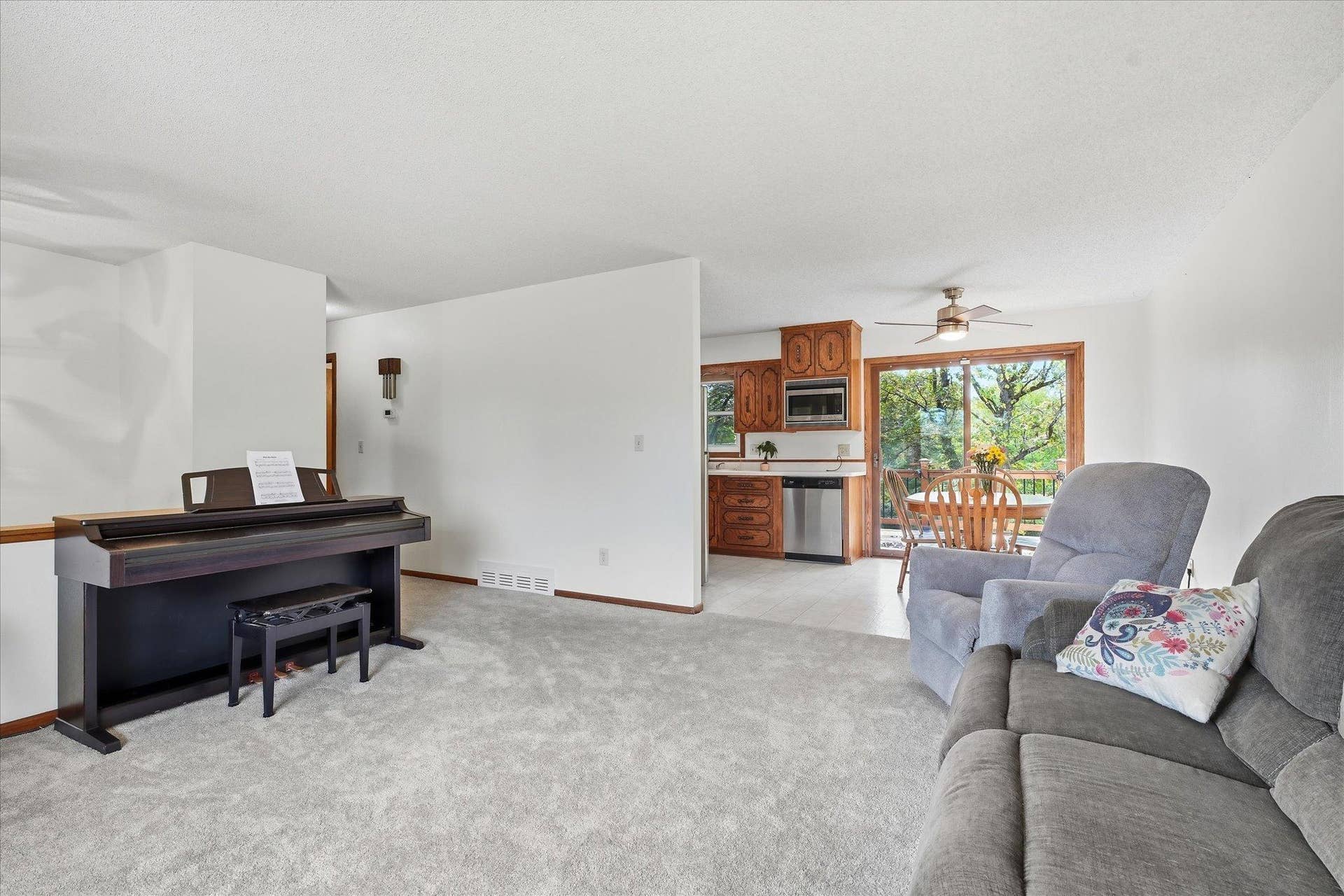 20761 187th Avenue NW, Big Lake, MN 55309 20761 187th Avenue NW, Big Lake, MN 55309