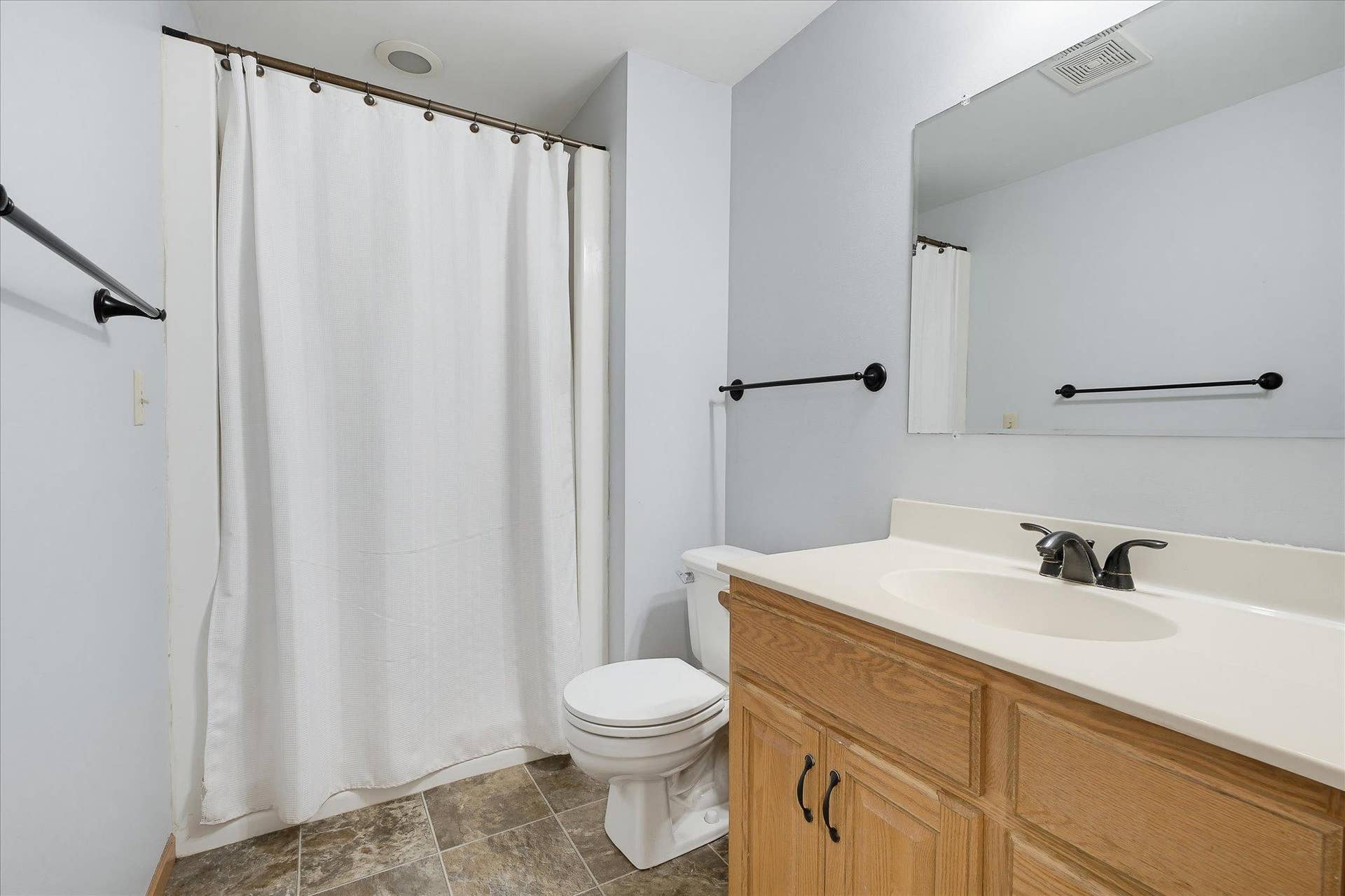 30-20720 187th Ave NW [3455692]- 030.jpg