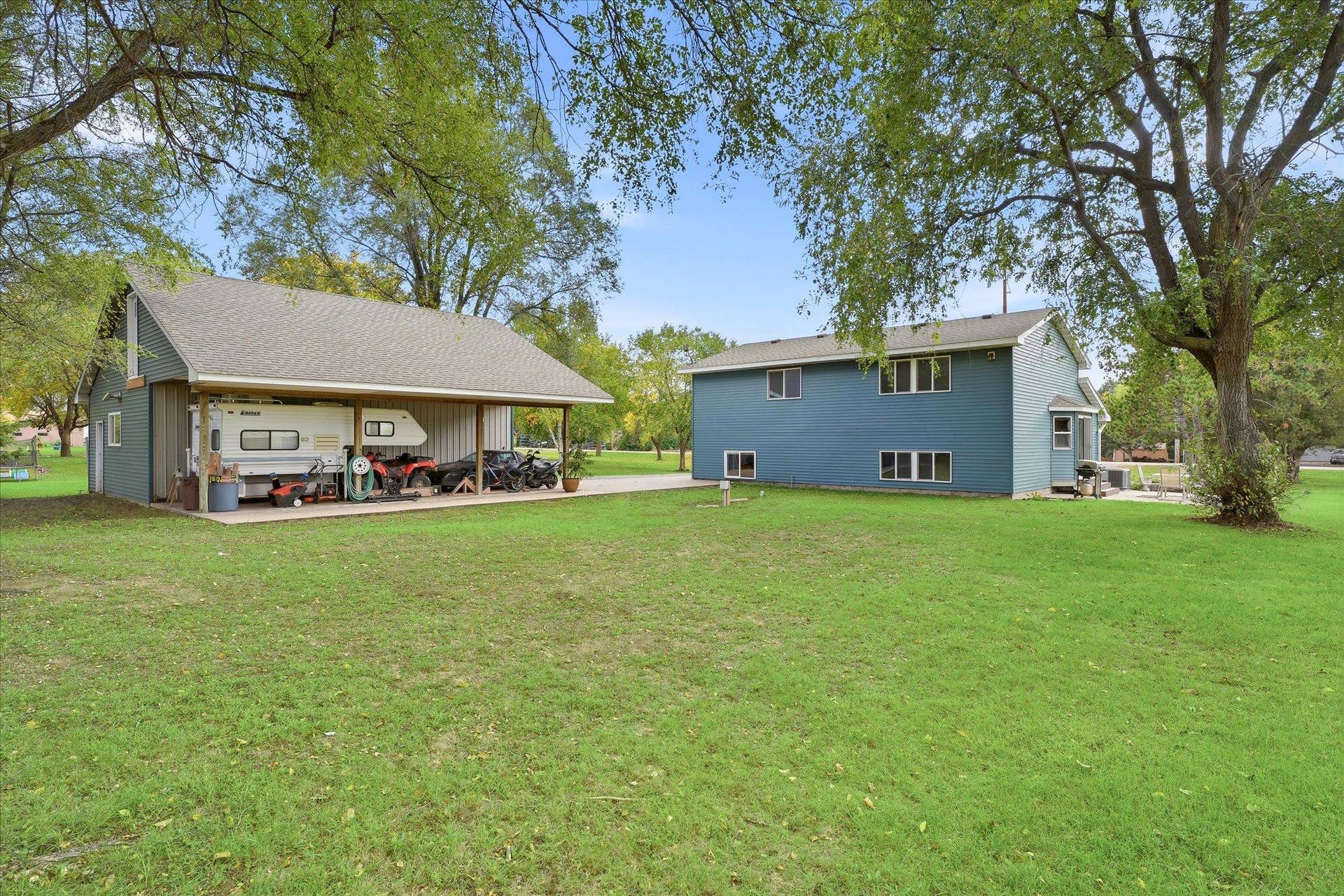 20720 187th Avenue NW, Big Lake, MN 55309 The