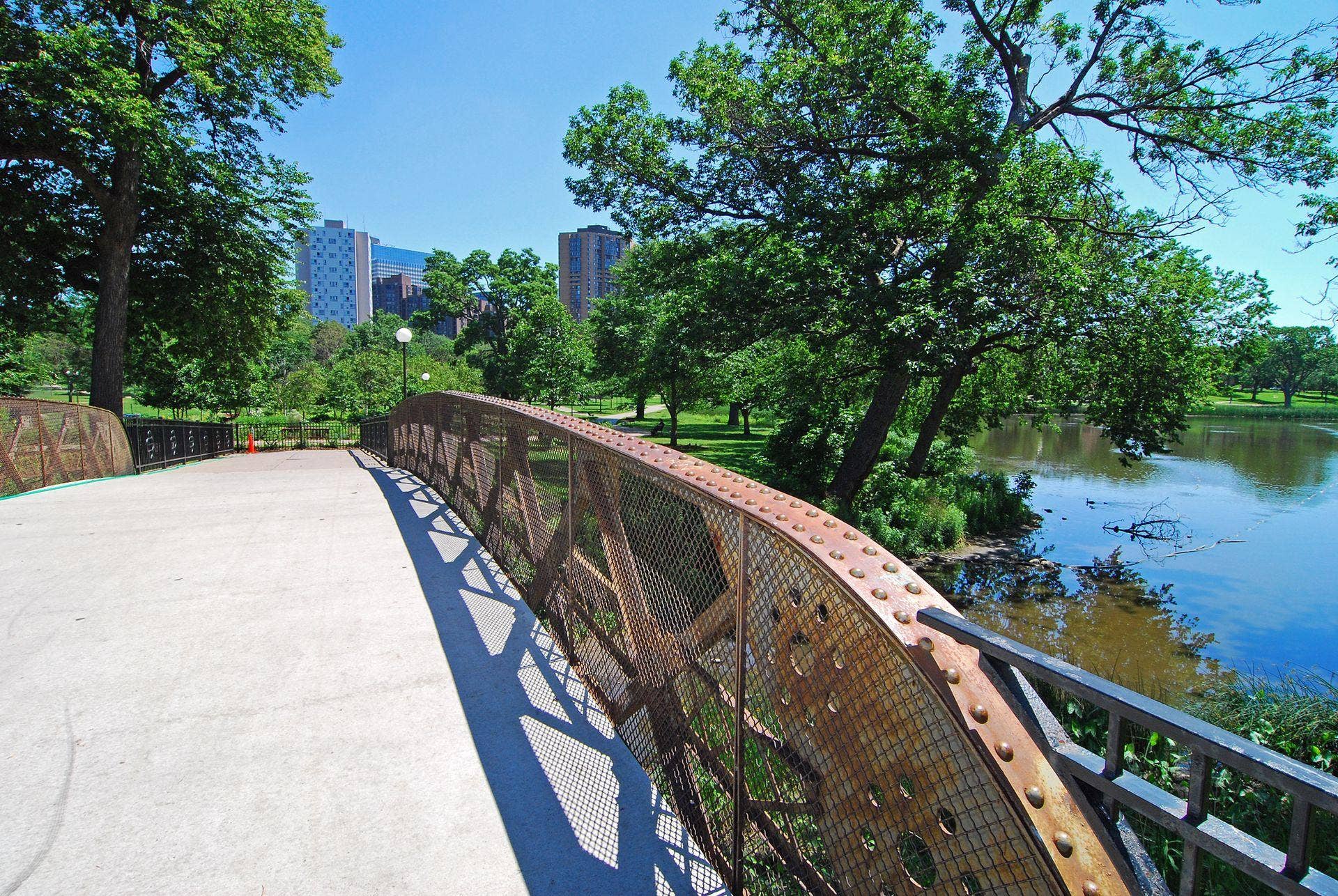 317 Groveland Avenue, #311, 45, Minneapolis, MN 55403 Neighborhood attractions within walking distance