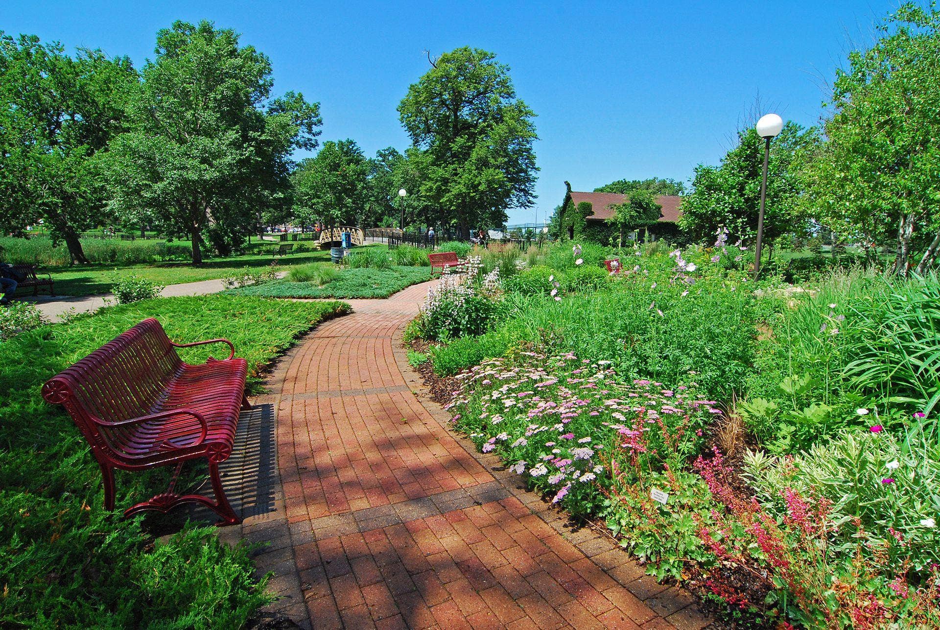 317 Groveland Avenue, #311, 45, Minneapolis, MN 55403 Neighborhood attractions within walking distance
