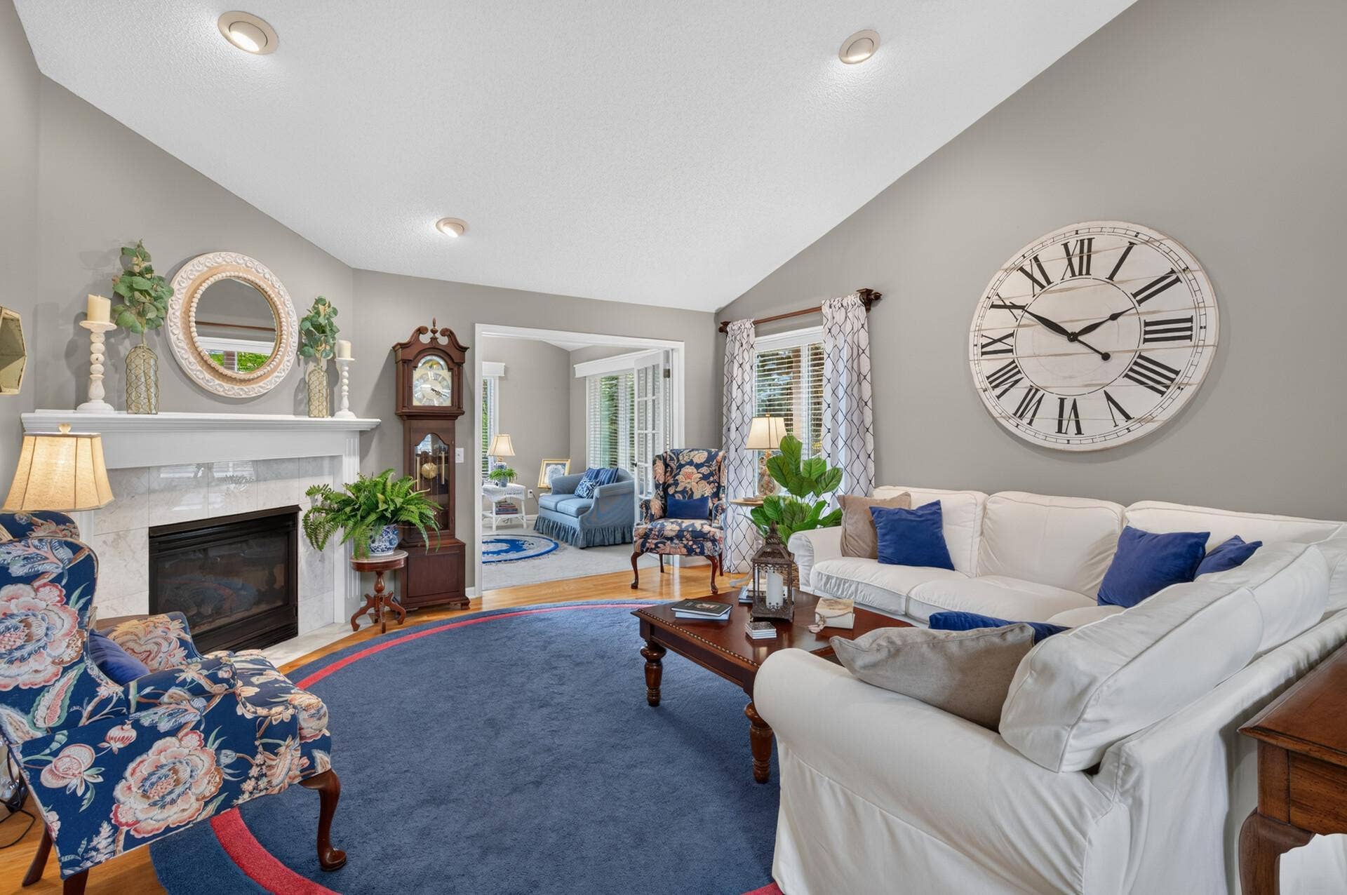 13_16035_38th_Ave_N13_mls.jpg