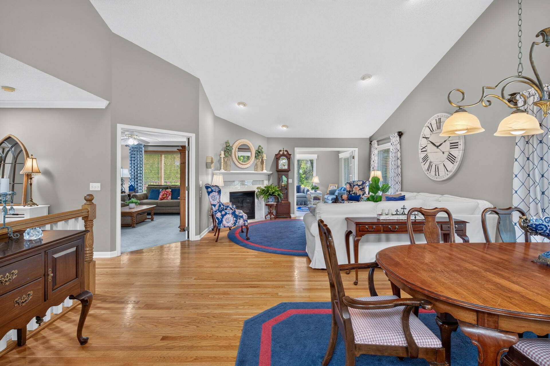 12_16035_38th_Ave_N12_mls.jpg