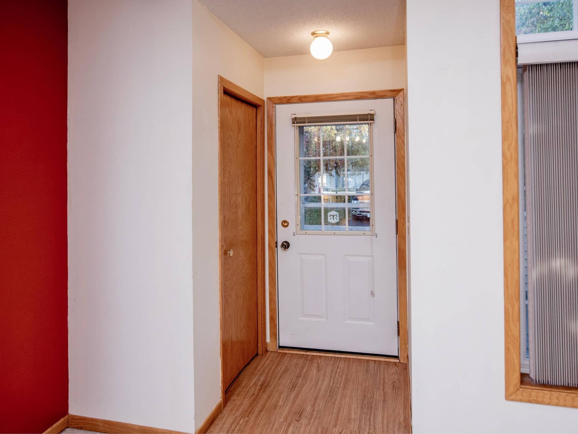 9175 Troon Court, Woodbury, MN 55125 9175 Troon Court, Woodbury, MN 55125