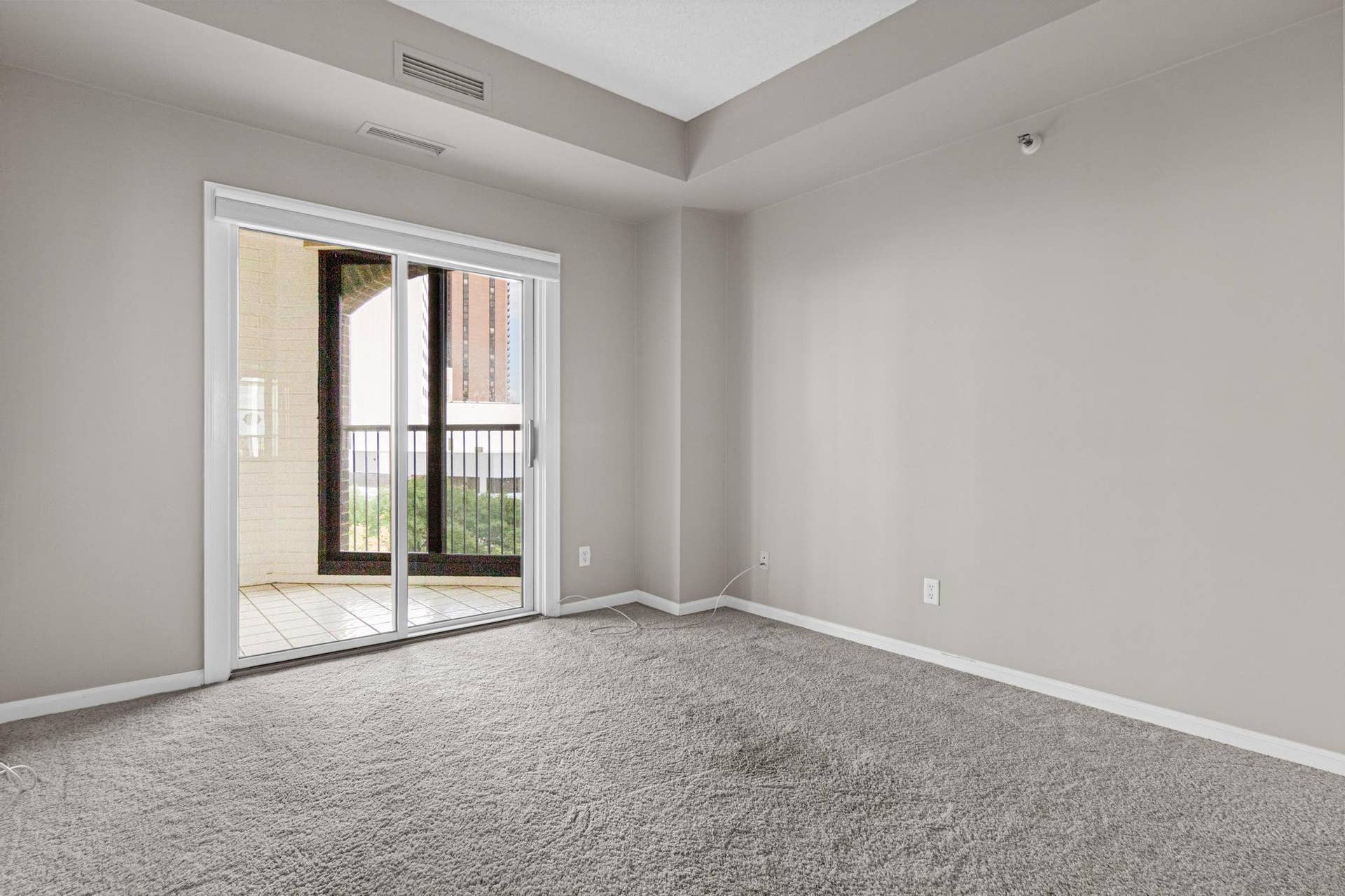 1235 Yale Place, #808, 45, Minneapolis, MN 55403 1235 Yale Place, #808, 45, Minneapolis, MN 55403