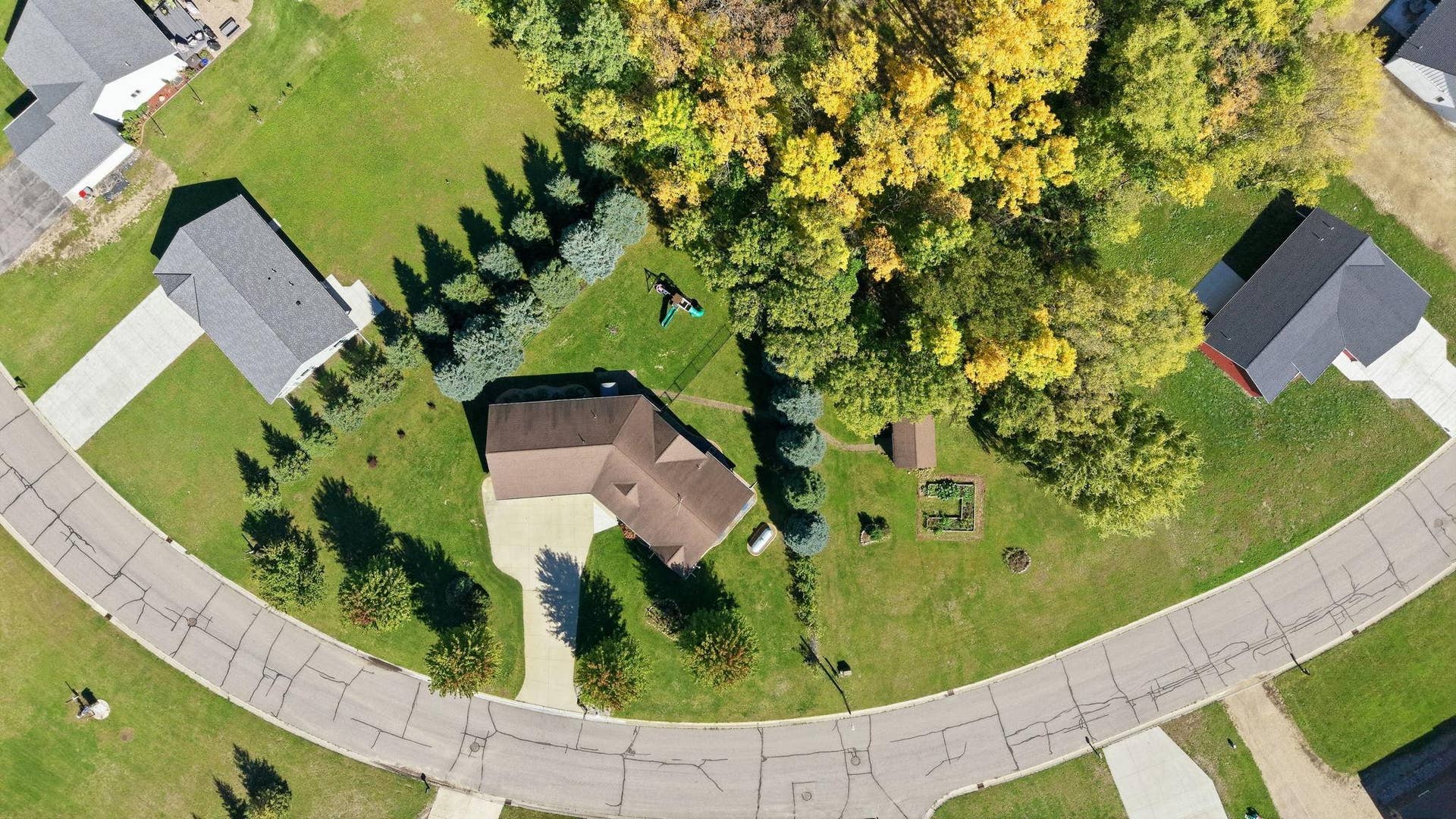 33-web-or-mls-DJI_20260930133556_0363_D.jpeg
