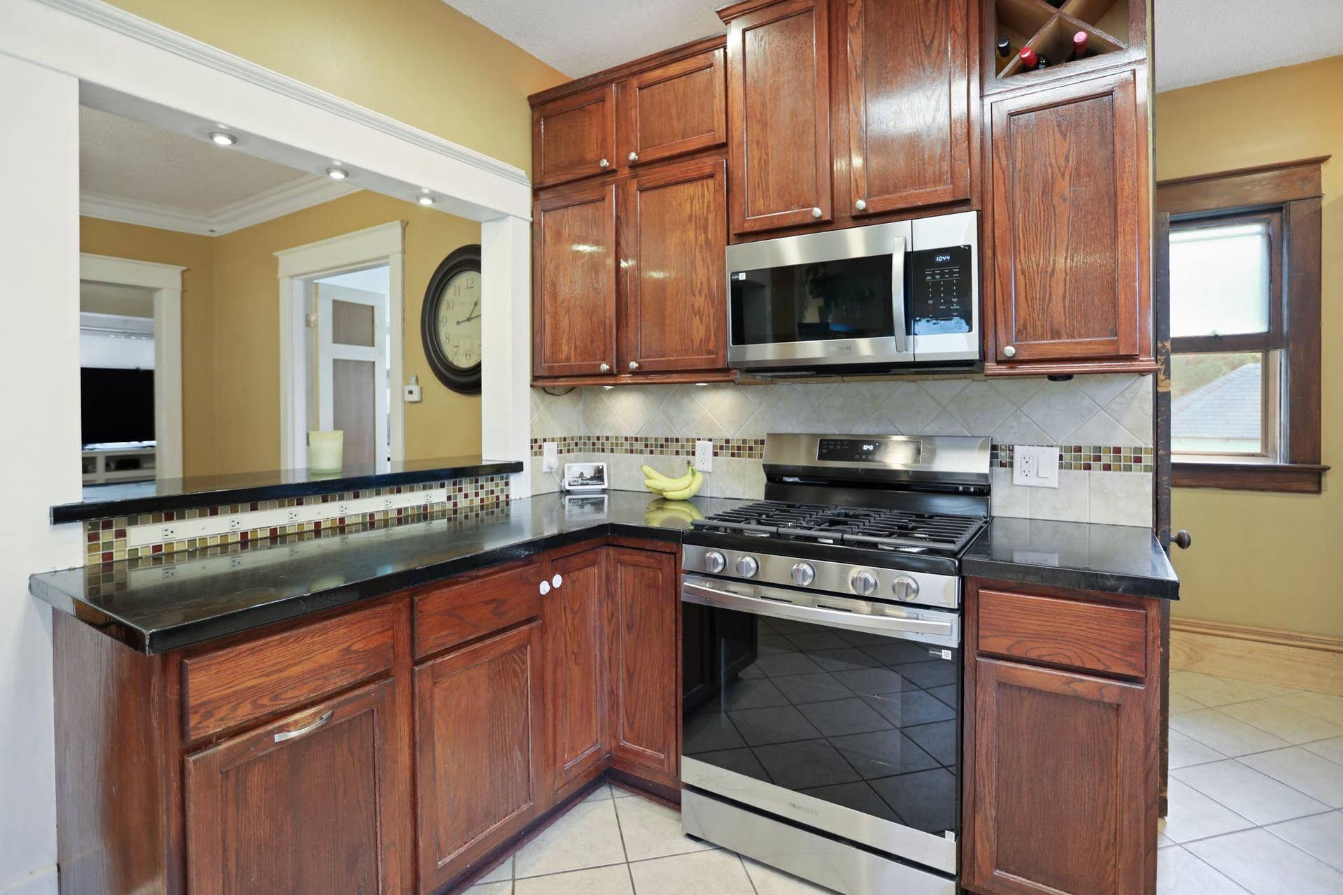 805 1st Street SW, Faribault, MN 55021 16-web-or-mls-AT8A1087.jpg