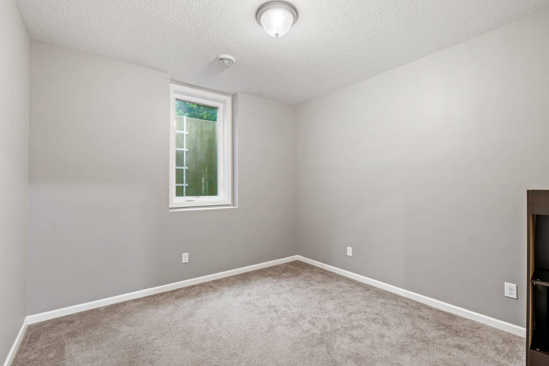 11486 81st Place N, Maple Grove, MN 55369 11486 81st Place N, Maple Grove, MN 55369