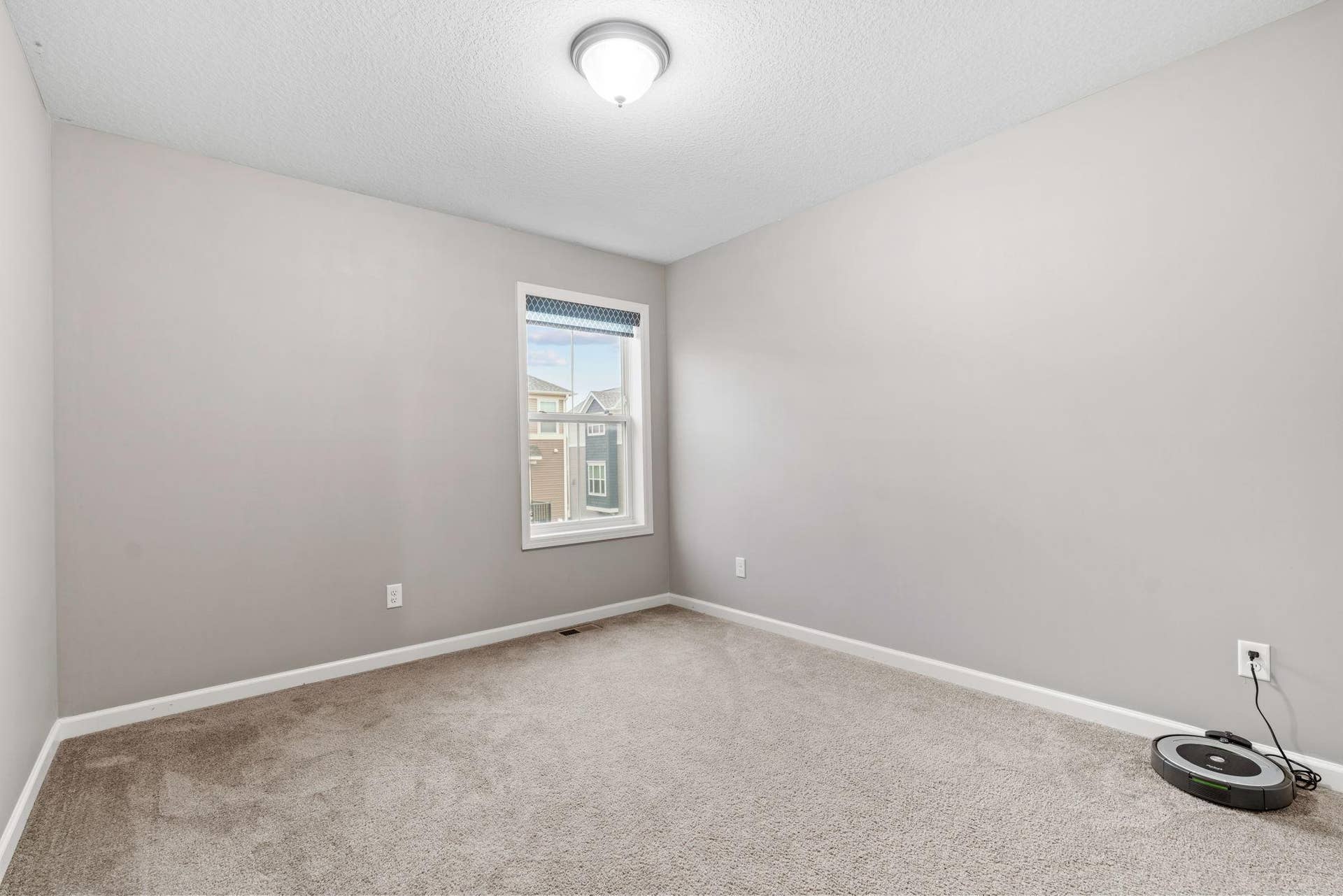 11486 81st Place N, Maple Grove, MN 55369 11486 81st Place N, Maple Grove, MN 55369