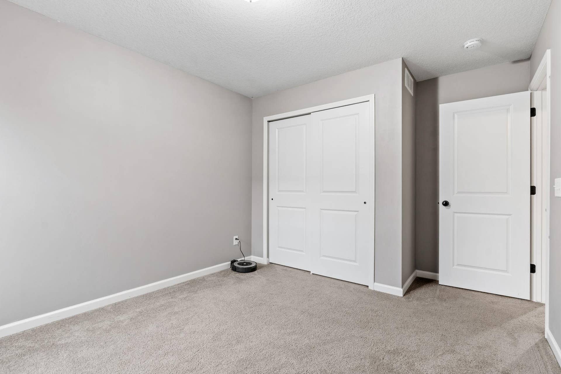 11486 81st Place N, Maple Grove, MN 55369 11486 81st Place N, Maple Grove, MN 55369