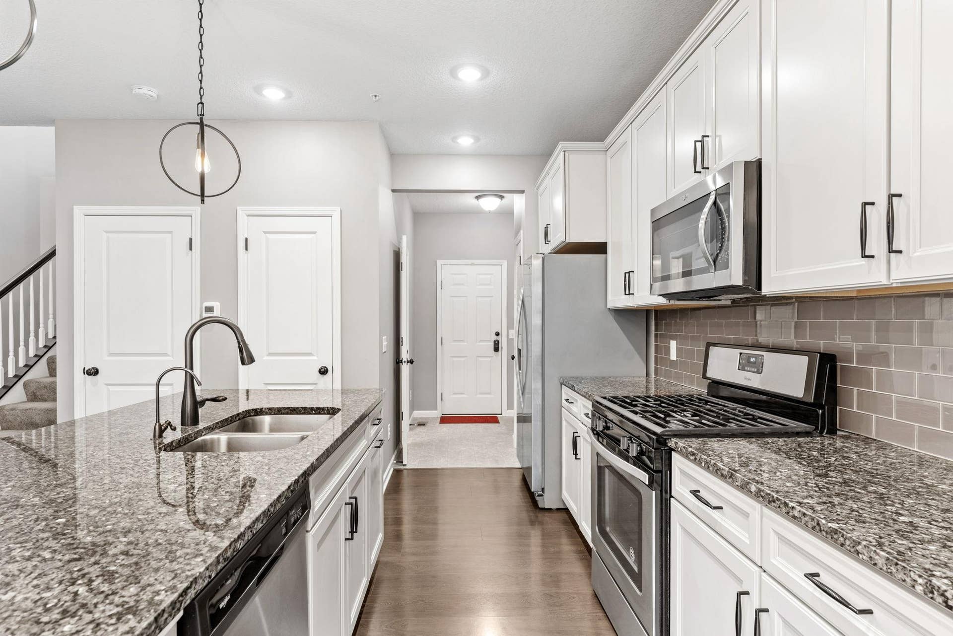11486 81st Place N, Maple Grove, MN 55369 11486 81st Place N, Maple Grove, MN 55369