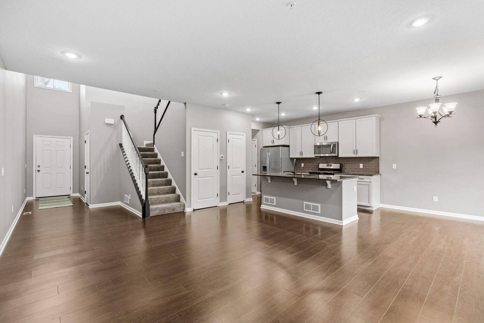 11486 81st Place N, Maple Grove, MN 55369 11486 81st Place N, Maple Grove, MN 55369
