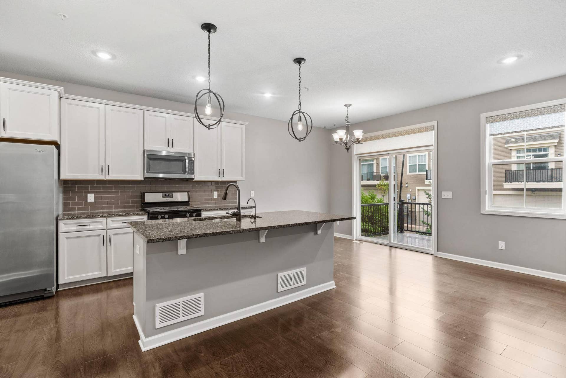 11486 81st Place N, Maple Grove, MN 55369 11486 81st Place N, Maple Grove, MN 55369
