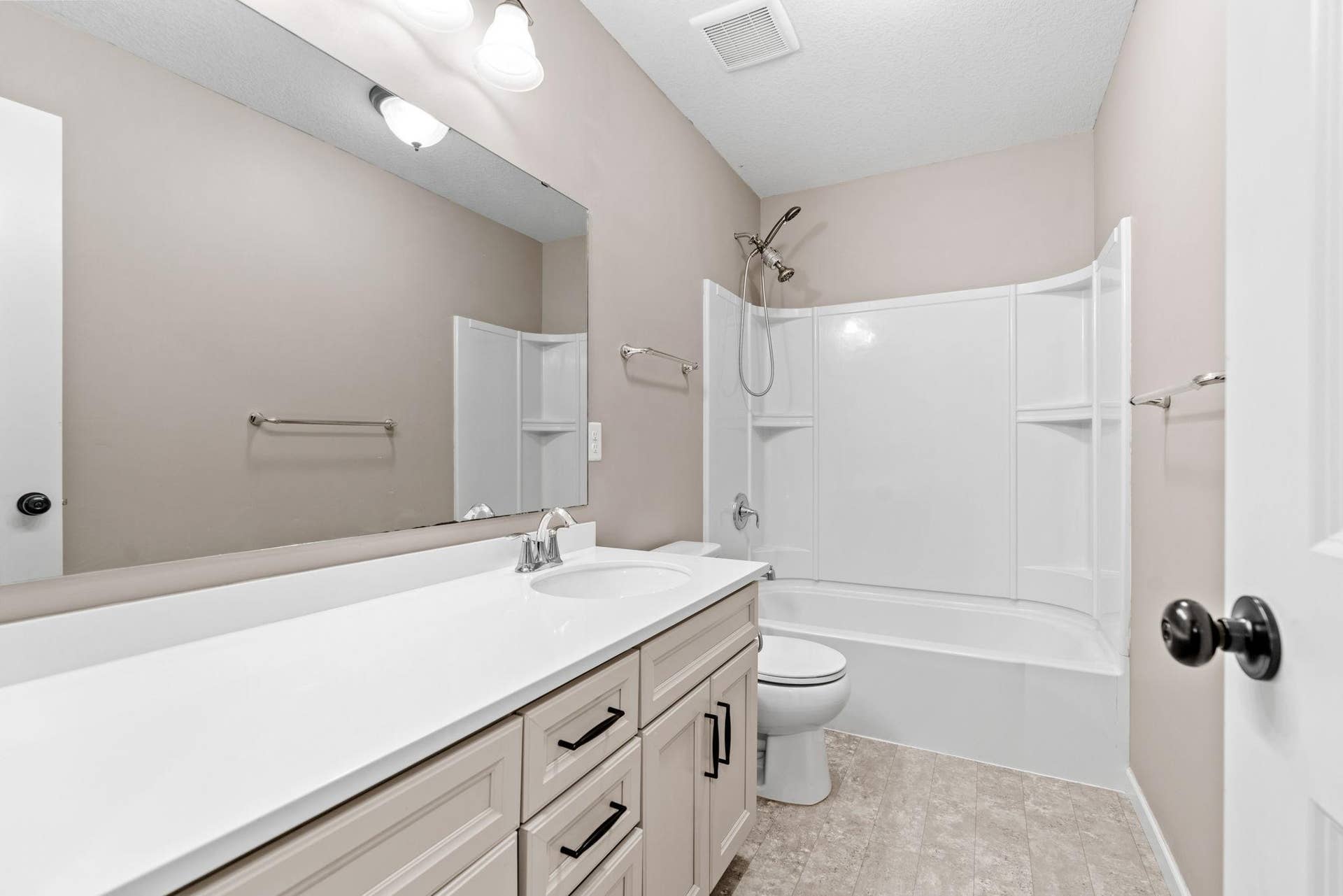 11486 81st Place N, Maple Grove, MN 55369 11486 81st Place N, Maple Grove, MN 55369