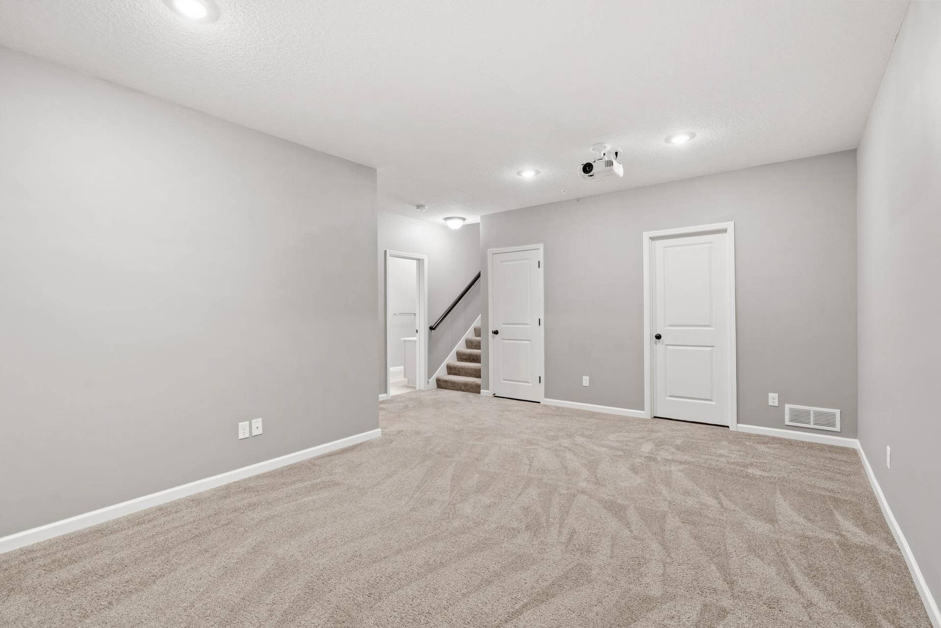 11486 81st Place N, Maple Grove, MN 55369 11486 81st Place N, Maple Grove, MN 55369