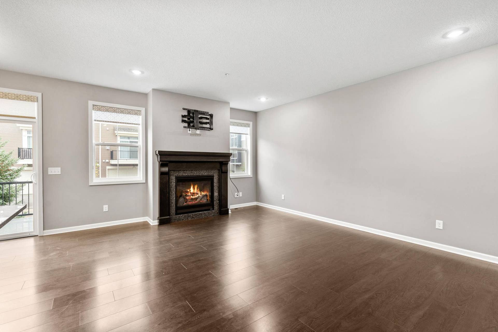 11486 81st Place N, Maple Grove, MN 55369 11486 81st Place N, Maple Grove, MN 55369