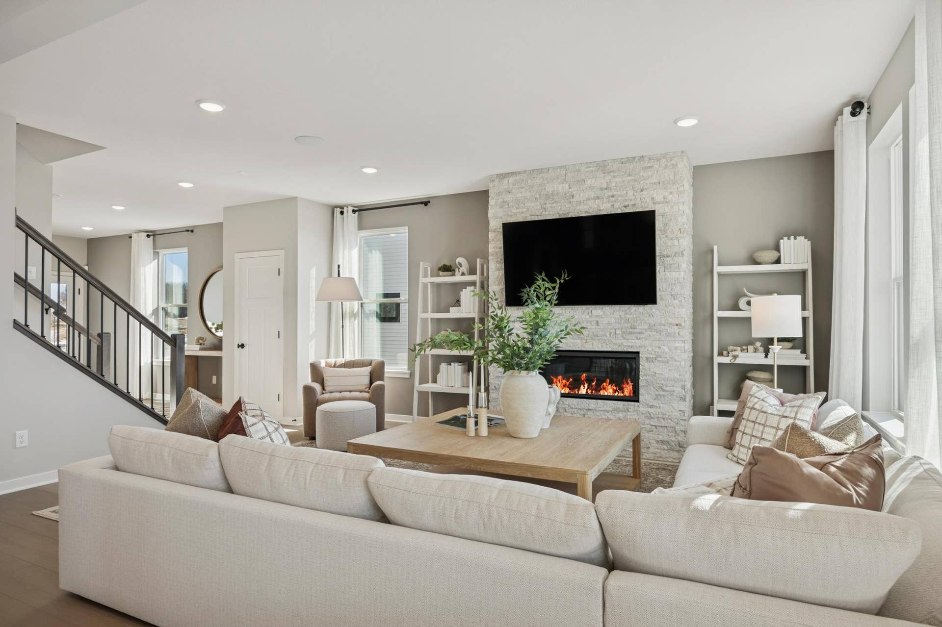 4621 Island Park Drive, Woodbury, MN 55129 Pulte - Dakota Model - 4136 Meadowview Terrace - 011.jpg