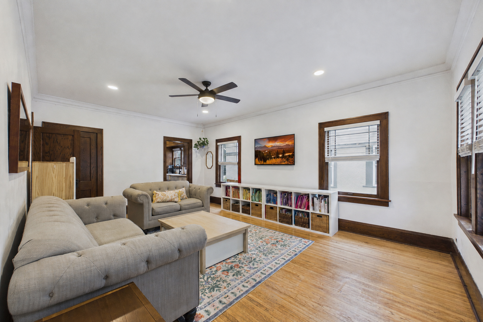 5115 Bloomington Avenue, 29, Minneapolis, MN 55417 The family room is spacious and bright. There are recessed lights along with a ceiling fan.