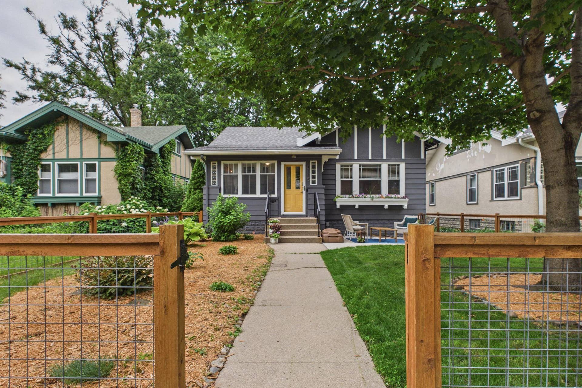 5115 Bloomington Avenue, 29, Minneapolis, MN 55417 Fenced yard with front patio area.