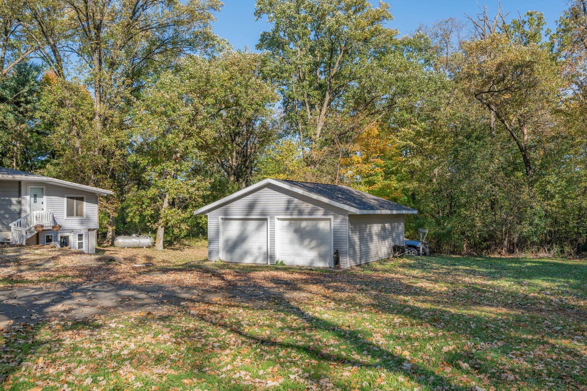 465 70th Avenue, Clayton, WI 54004 465 70th Avenue, Clayton, WI 54004