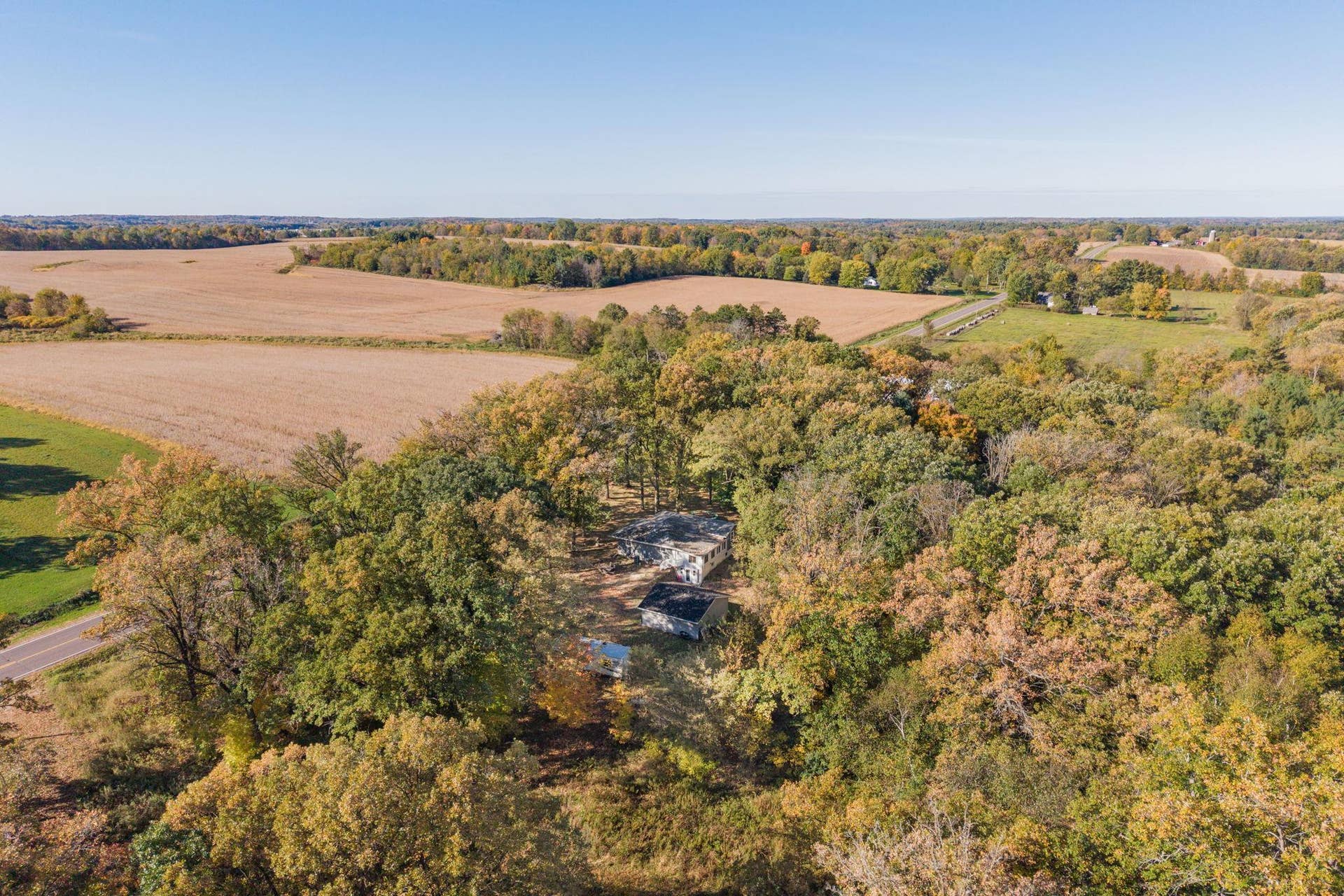 465 70th Avenue, Clayton, WI 54004 465 70th Avenue, Clayton, WI 54004