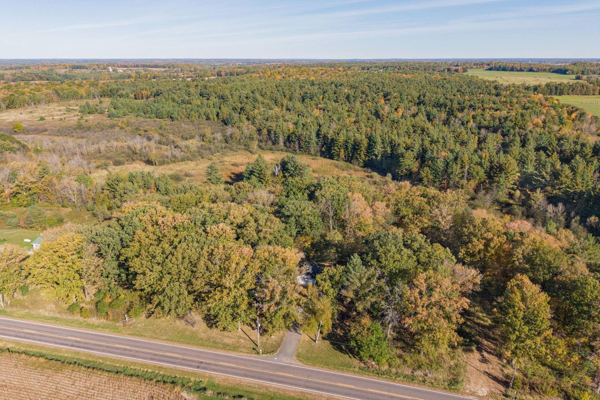 465 70th Avenue, Clayton, WI 54004 465 70th Avenue, Clayton, WI 54004
