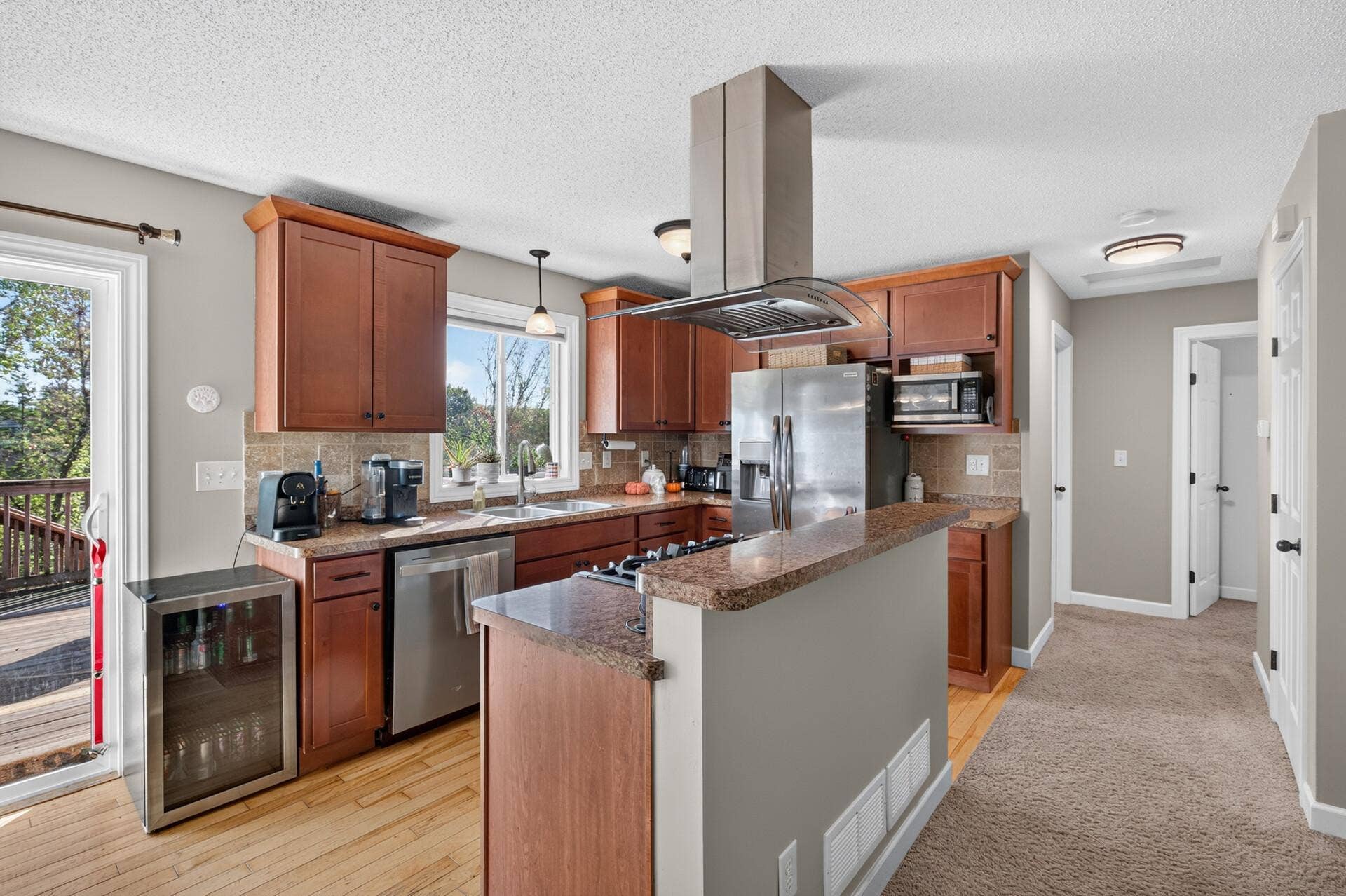 4189 Pleasant Street SE, Prior Lake, MN 55372 4189 Pleasant Street SE, Prior Lake, MN 55372