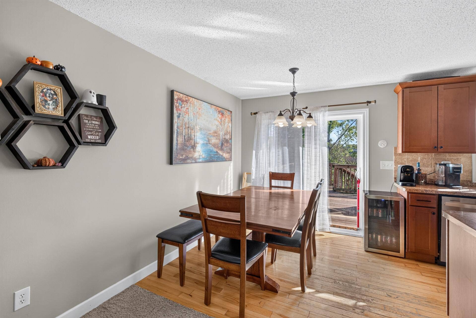 4189 Pleasant Street SE, Prior Lake, MN 55372 4189 Pleasant Street SE, Prior Lake, MN 55372