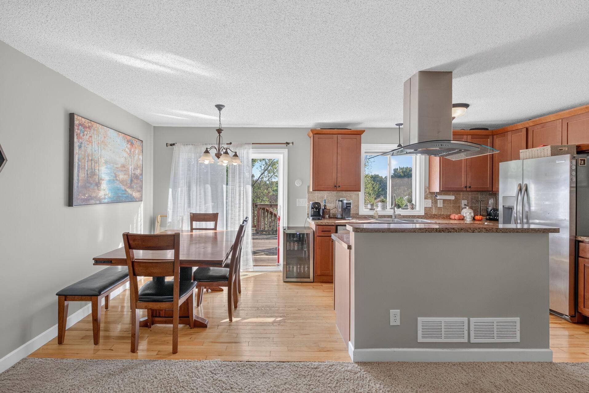 4189 Pleasant Street SE, Prior Lake, MN 55372 4189 Pleasant Street SE, Prior Lake, MN 55372