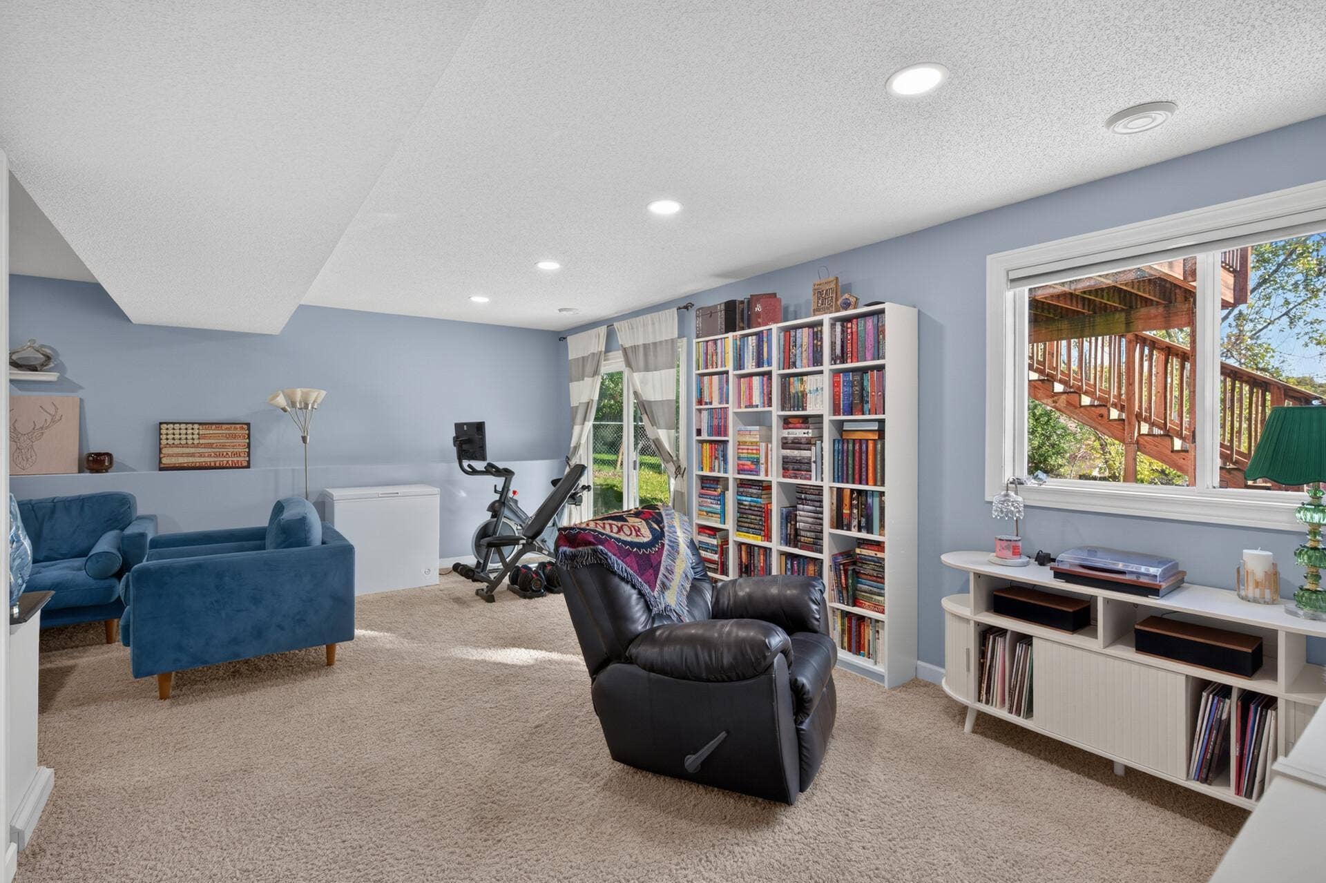 4189 Pleasant Street SE, Prior Lake, MN 55372 4189 Pleasant Street SE, Prior Lake, MN 55372