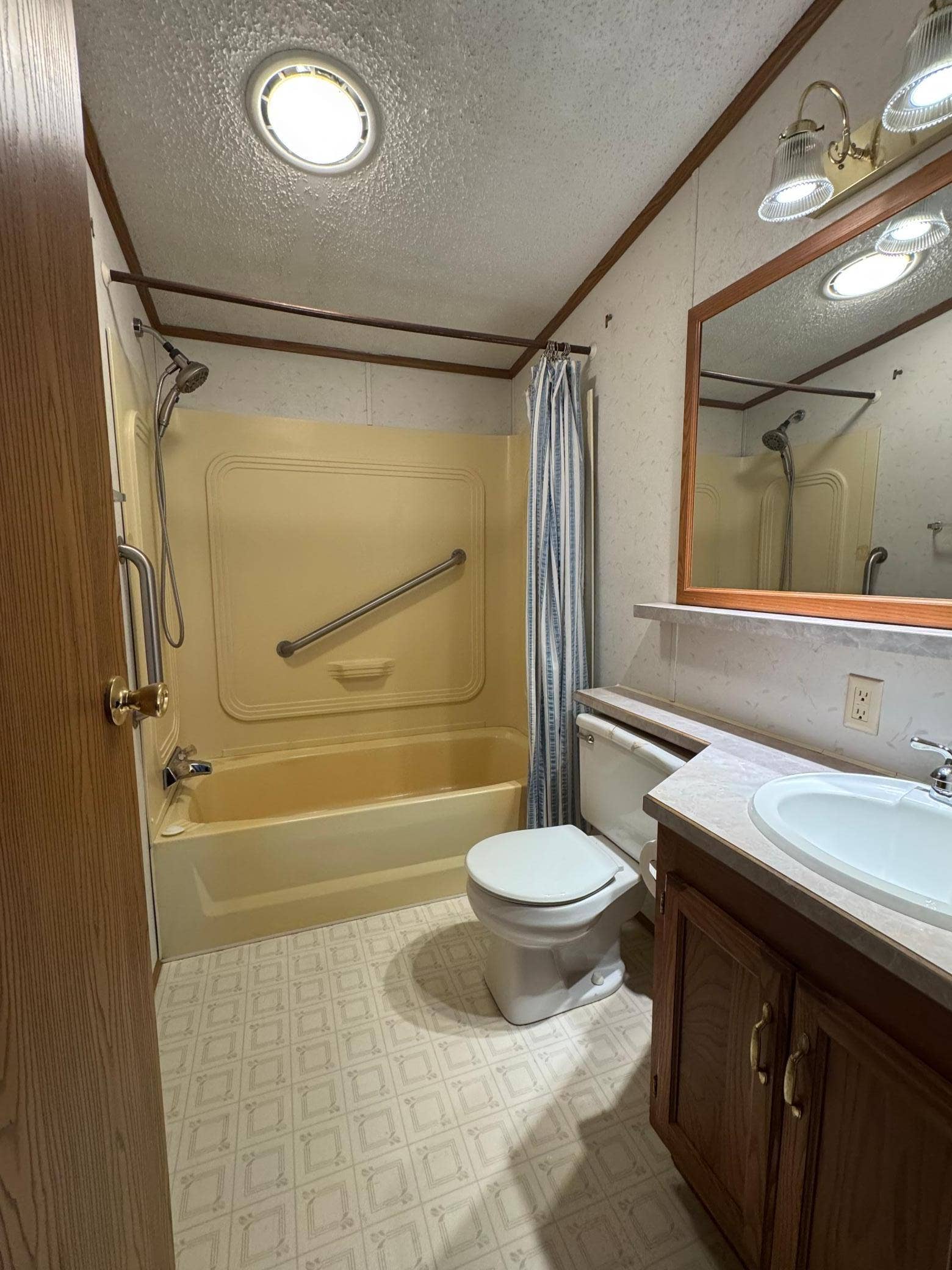 bathroom #2