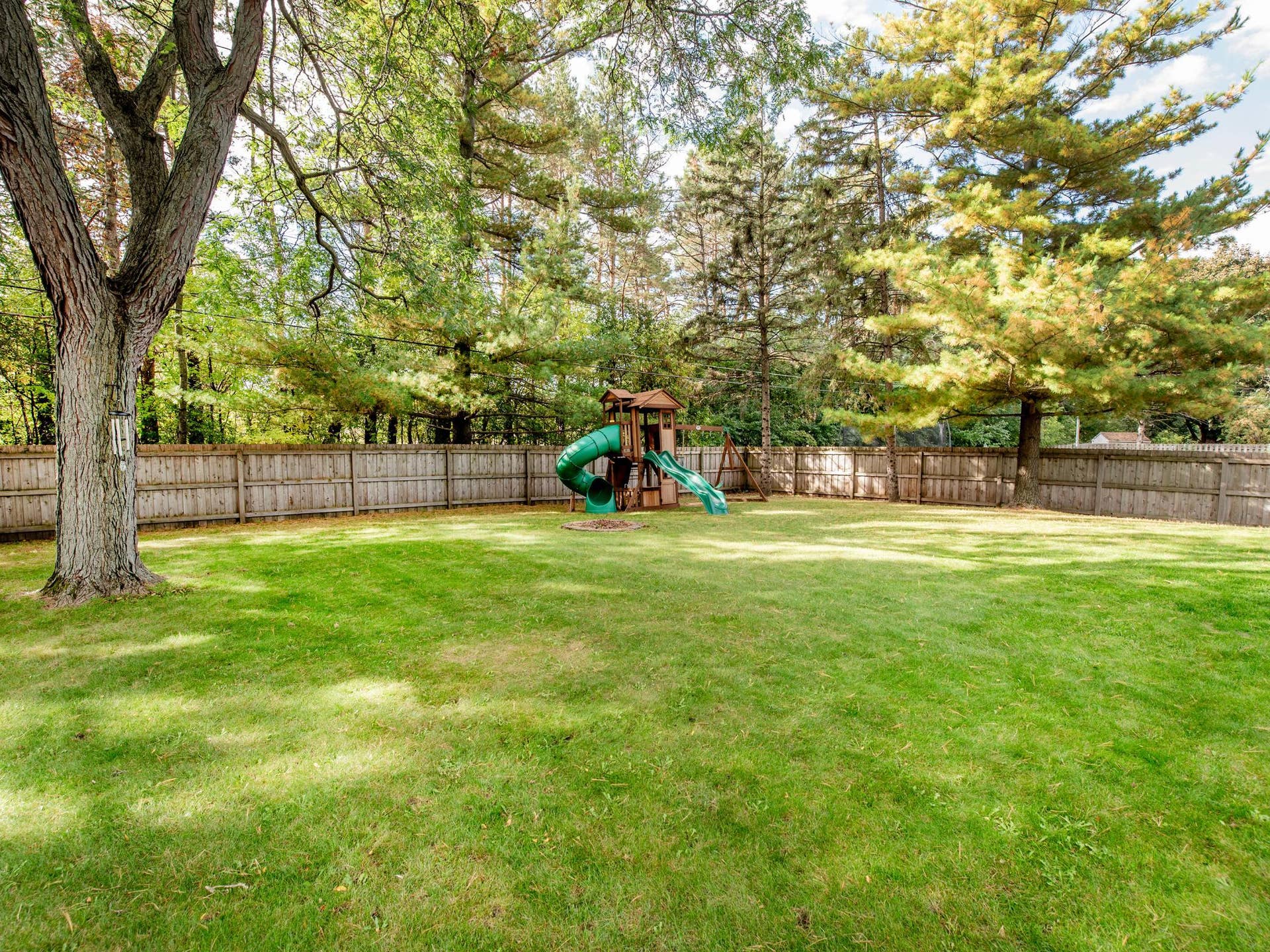1492 Red Cedar Road, Eagan, MN 55121 1492 Red Cedar Road, Eagan, MN 55121