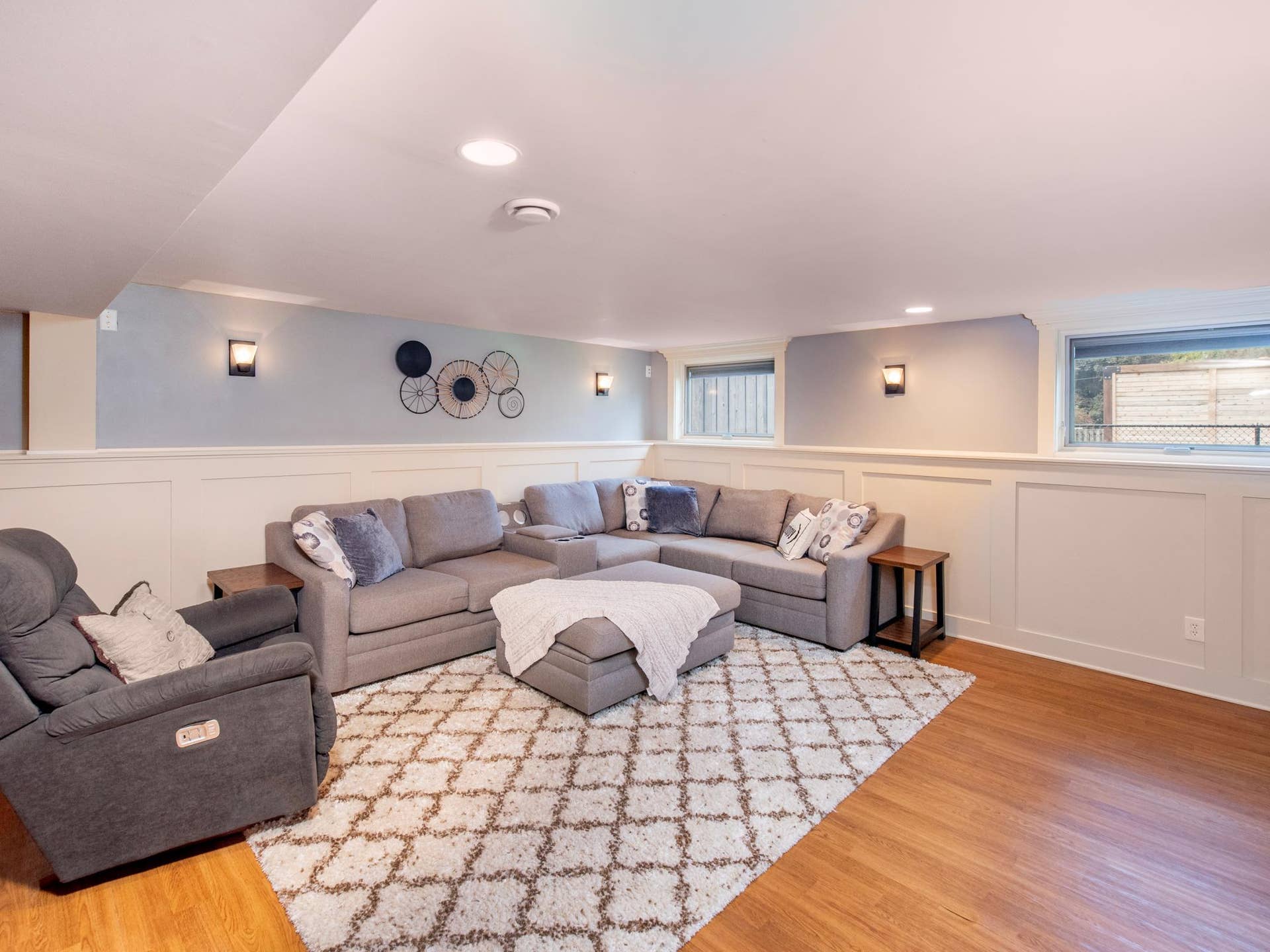 1492 Red Cedar Road, Eagan, MN 55121 1492 Red Cedar Road, Eagan, MN 55121