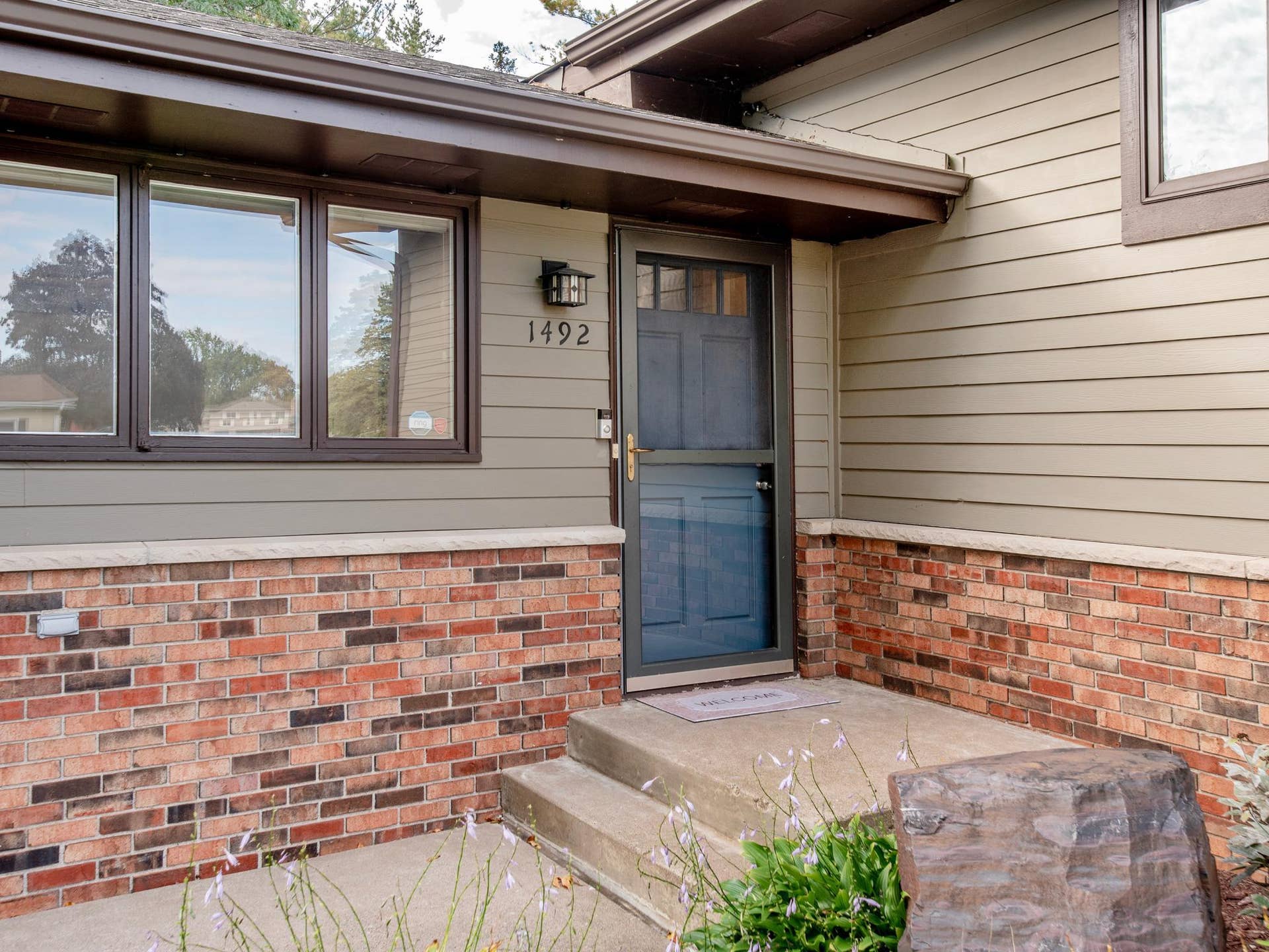 1492 Red Cedar Road, Eagan, MN 55121 1492 Red Cedar Road, Eagan, MN 55121